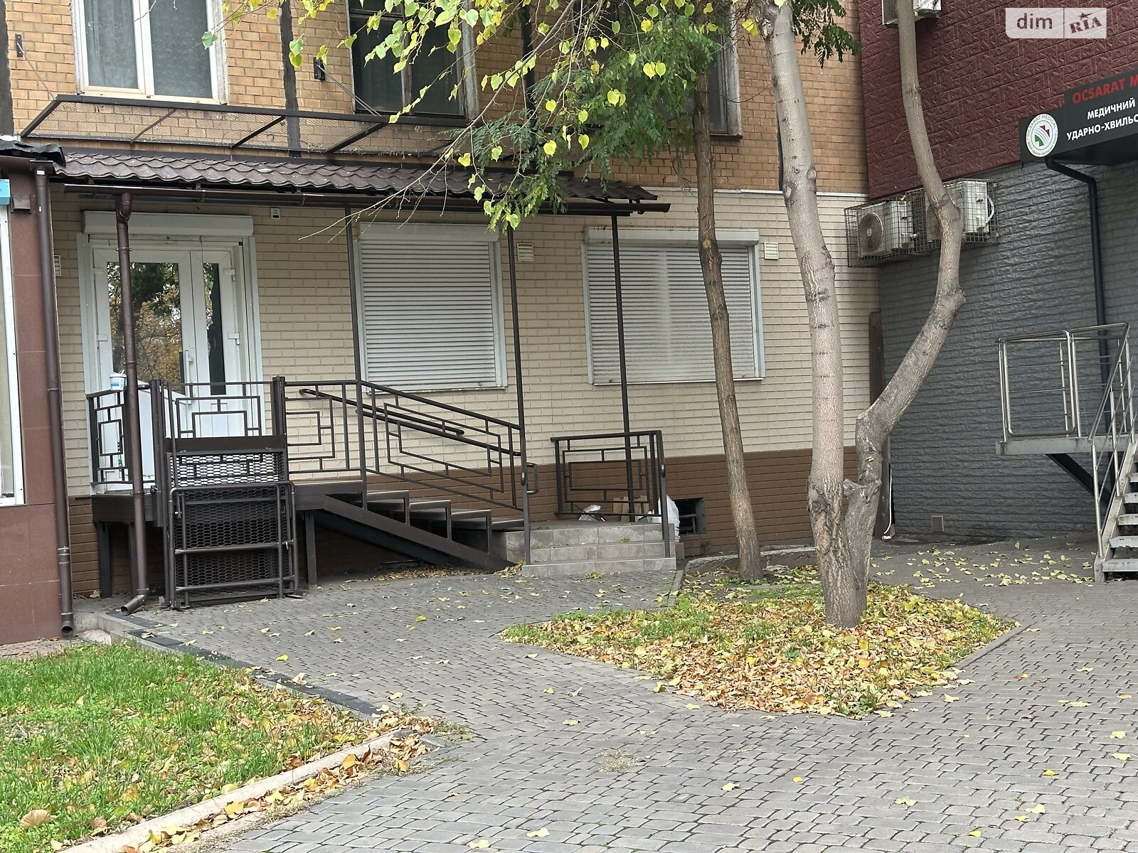 Коммерческое помещение в Кривом Роге, продажа по Мира проспект 27, район Саксаганский, цена: 150 000 долларов за объект фото 1 Коммерческое помещение в Кривом Роге, продажа по Мира проспект 27, район Саксаганский, цена: 150 000 долларов за объект фото 1
