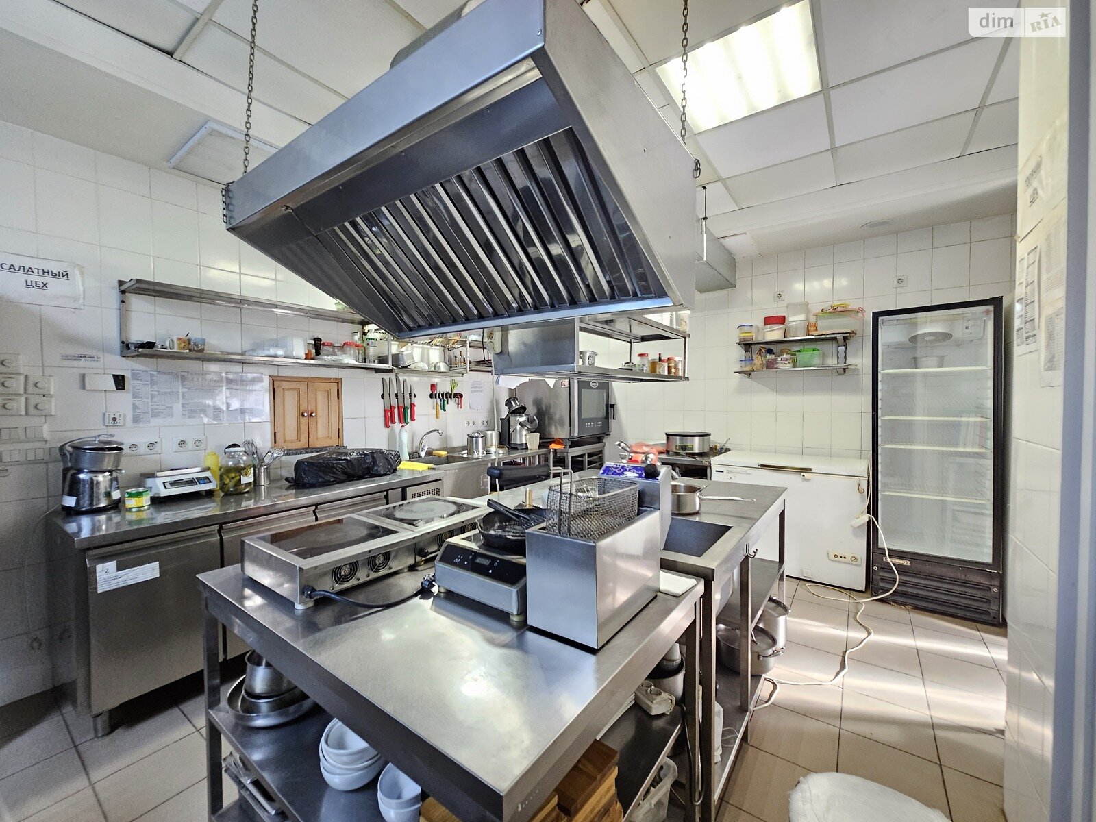 Коммерческое помещение в Кривом Роге, Университетский (Гагарина) проспект 30, цена: продажи 130 000 долларов за объект фото 1 Коммерческое помещение в Кривом Роге, Университетский (Гагарина) проспект 30, цена продажи: 130 000 долларов за объект фото 1