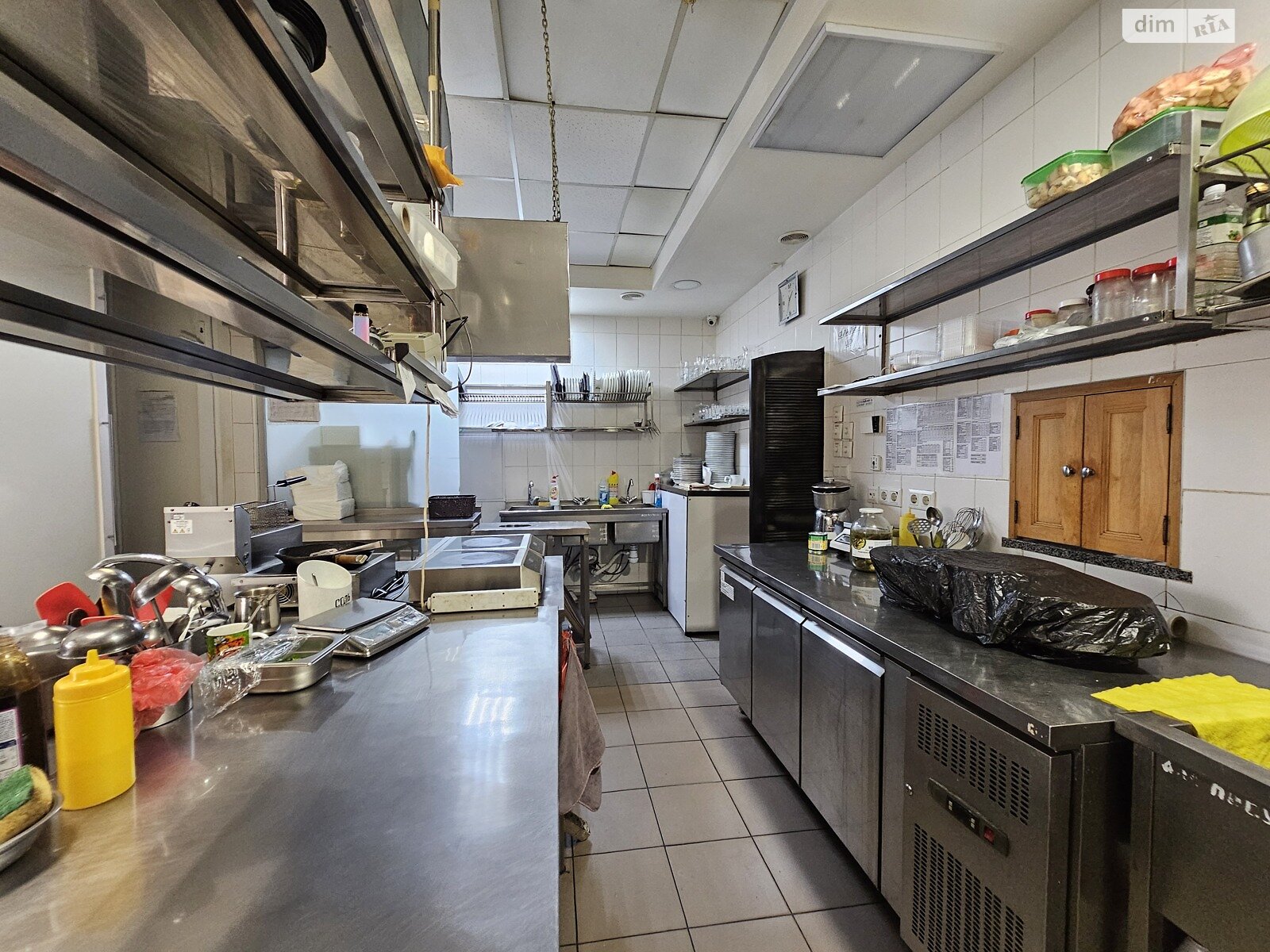 Коммерческое помещение в Кривом Роге, Университетский (Гагарина) проспект 30, цена: продажи 130 000 долларов за объект фото 1 Коммерческое помещение в Кривом Роге, Университетский (Гагарина) проспект 30, цена продажи: 130 000 долларов за объект фото 1