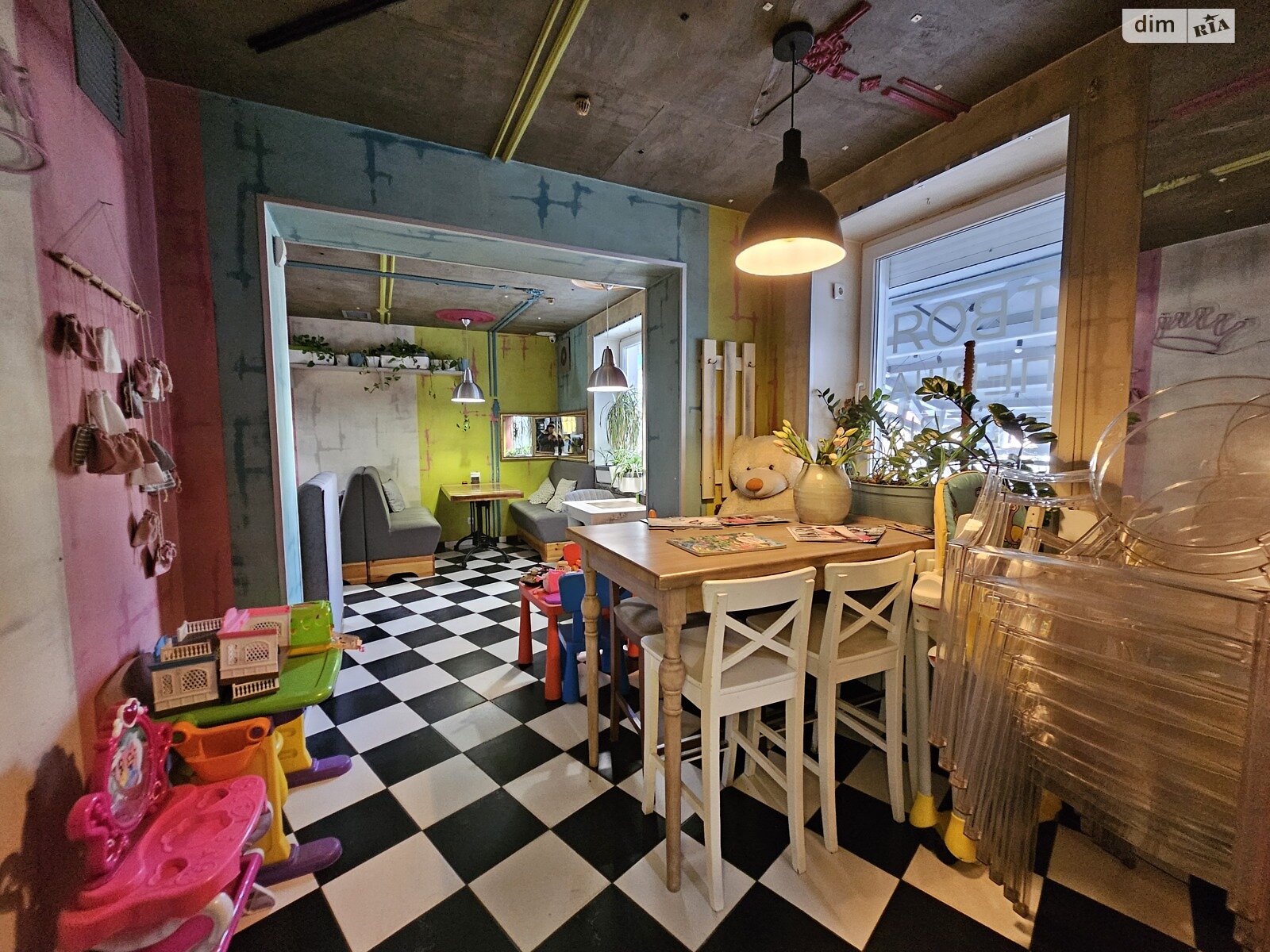 Коммерческое помещение в Кривом Роге, Университетский (Гагарина) проспект 30, цена: продажи 130 000 долларов за объект фото 1 Коммерческое помещение в Кривом Роге, Университетский (Гагарина) проспект 30, цена продажи: 130 000 долларов за объект фото 1