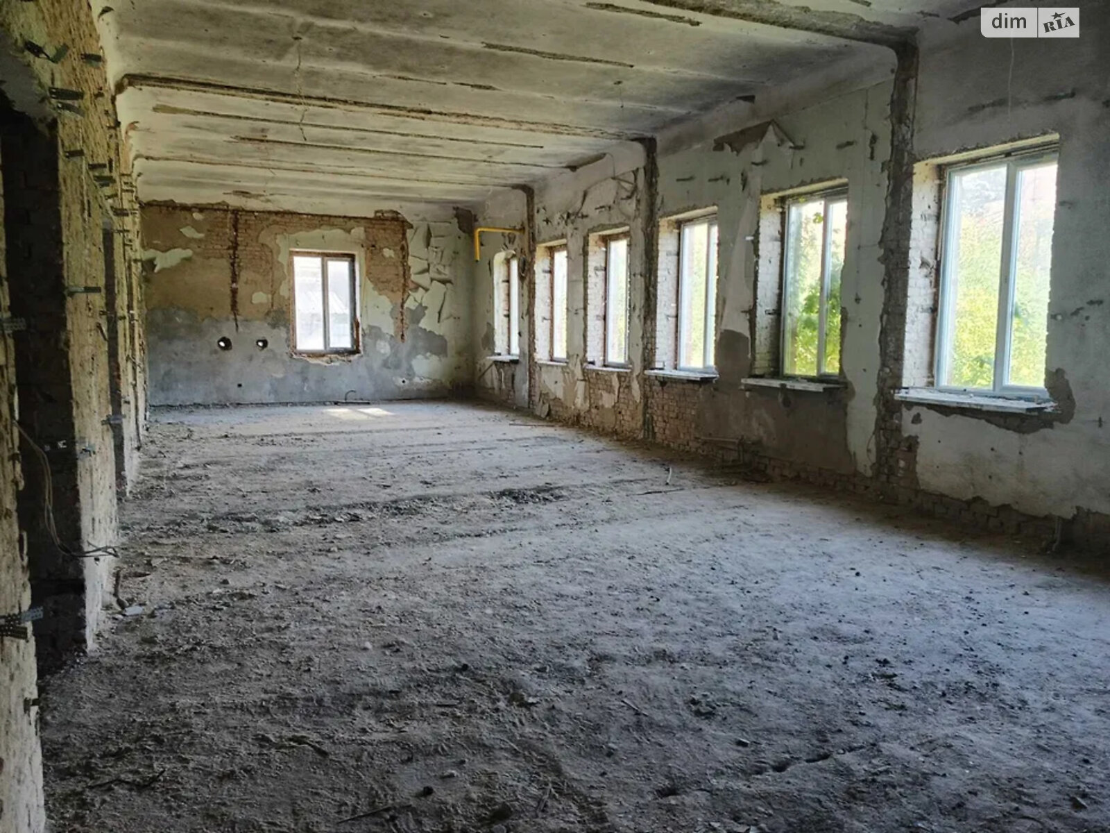 Коммерческое помещение в Кропивницком, Киевская улица, цена: продажи 350 000 долларов за объект фото 1 Коммерческое помещение в Кропивницком, Киевская улица, цена продажи: 350 000 долларов за объект фото 1