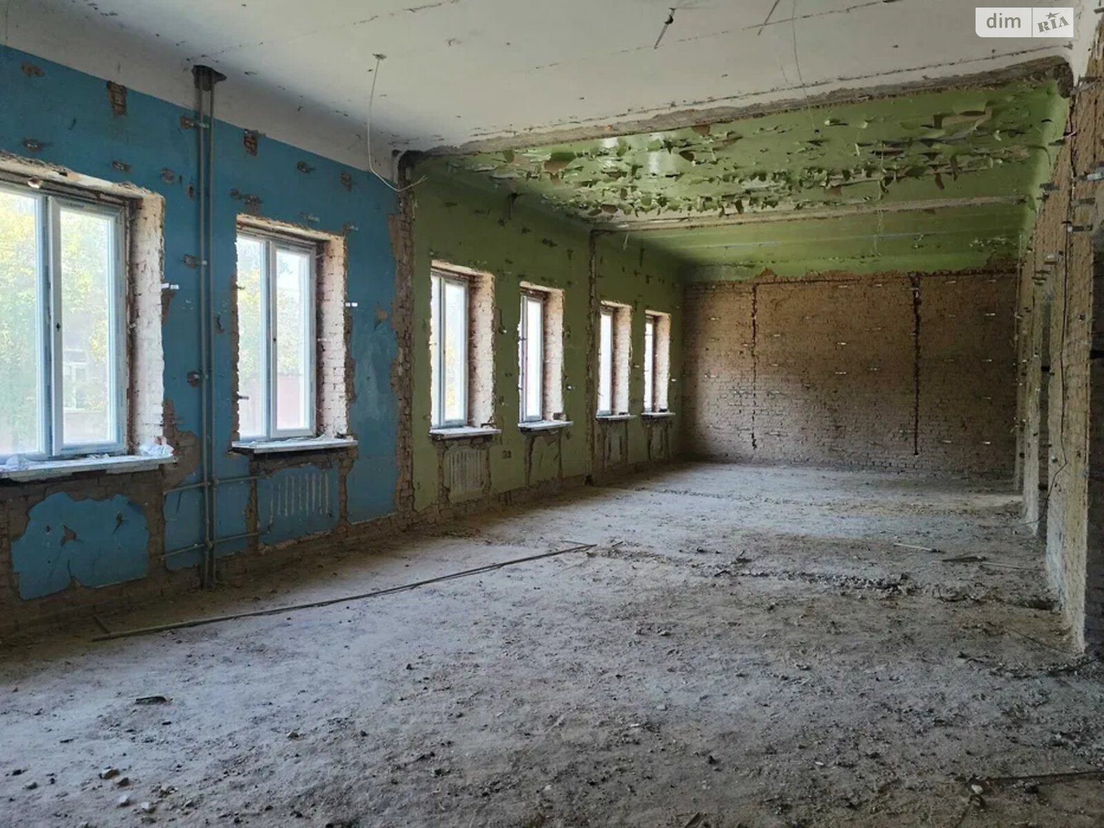 Коммерческое помещение в Кропивницком, Киевская улица, цена: продажи 350 000 долларов за объект фото 1 Коммерческое помещение в Кропивницком, Киевская улица, цена продажи: 350 000 долларов за объект фото 1