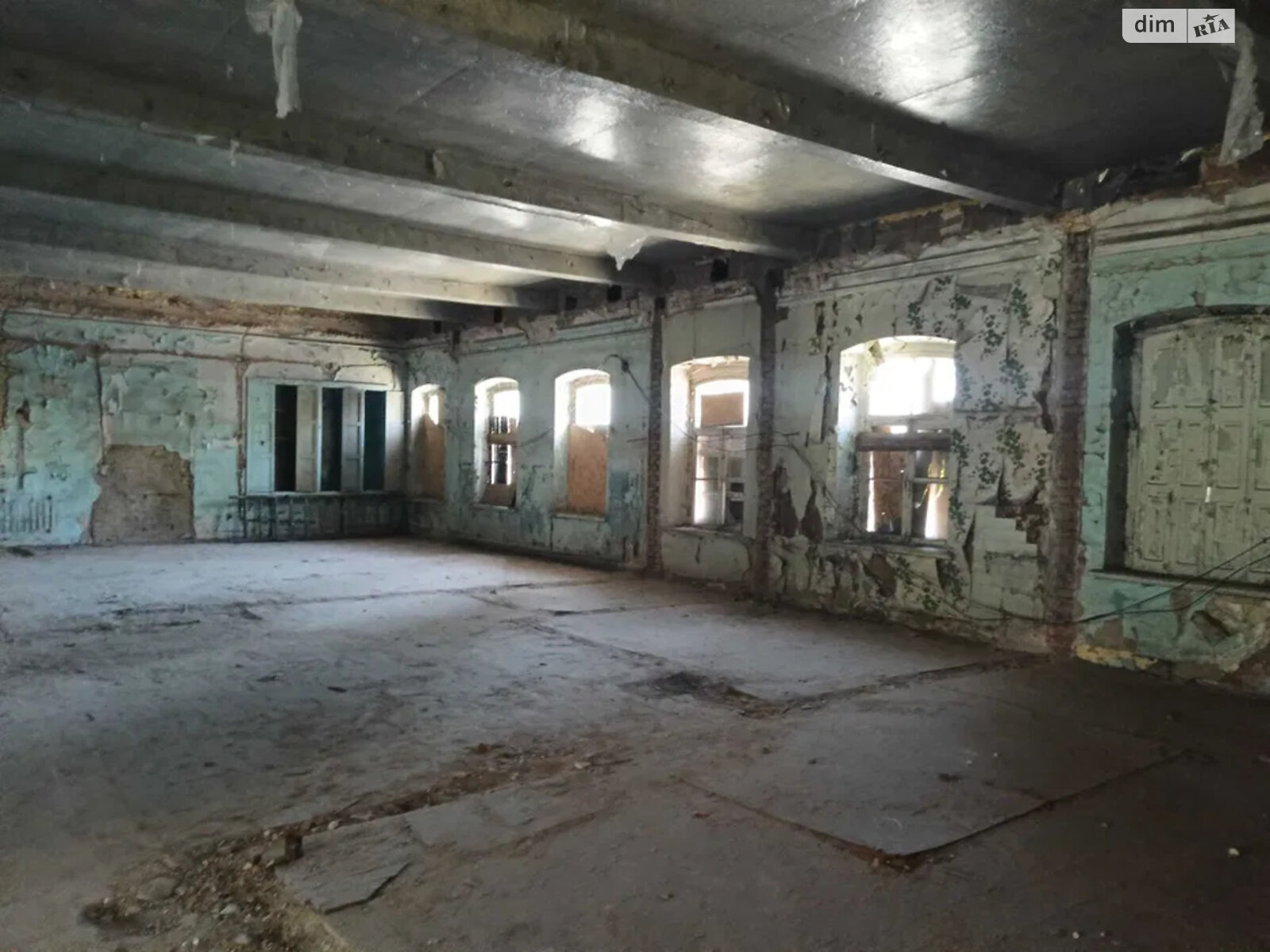 Коммерческое помещение в Кропивницком, Киевская улица, цена: продажи 350 000 долларов за объект фото 1 Коммерческое помещение в Кропивницком, Киевская улица, цена продажи: 350 000 долларов за объект фото 1