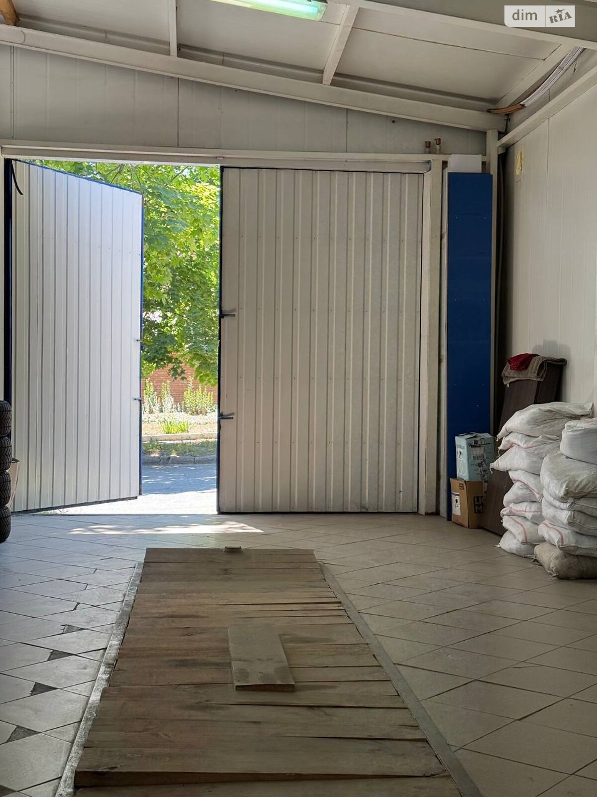 Коммерческое помещение в Кропивницком, продажа по Слободянюка Руслана улица, район Новая Балашовка, цена: 70 000 долларов за объект фото 1 Коммерческое помещение в Кропивницком, продажа по Слободянюка Руслана улица, район Новая Балашовка, цена: 70 000 долларов за объект фото 1