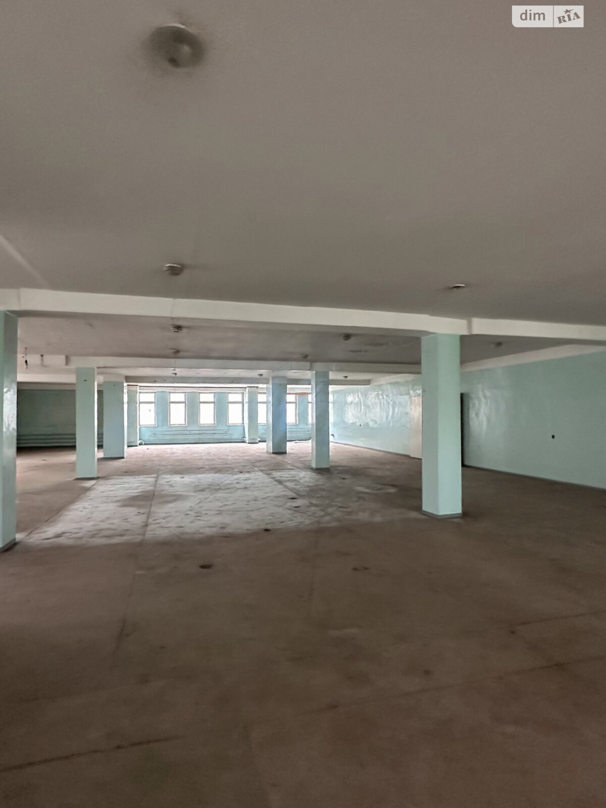 Коммерческое помещение в Квасилове, Индустриальная улица, цена: продажи 300 000 долларов за объект фото 1 Коммерческое помещение в Квасилове, Индустриальная улица, цена продажи: 300 000 долларов за объект фото 1