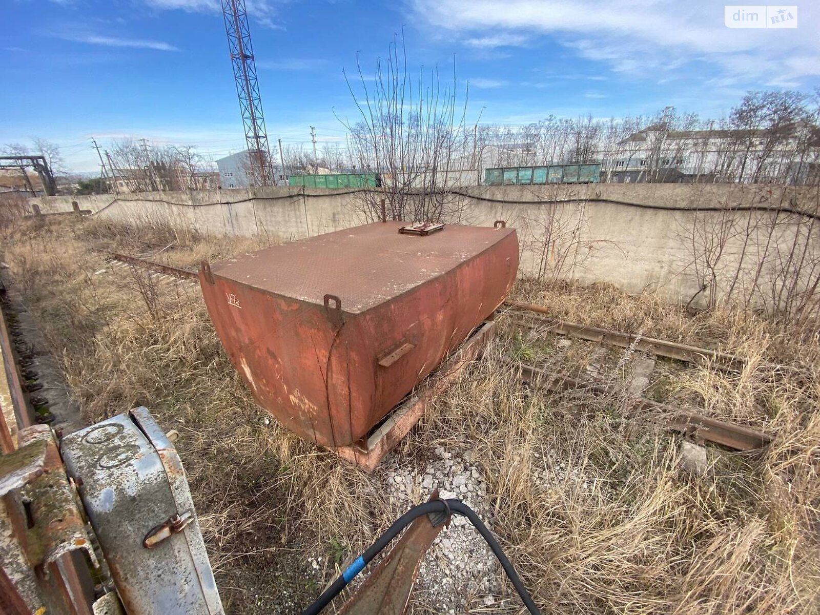 Коммерческое помещение в Ладыжине, продажа по Промышленная улица, район Ладыжин, цена: 650 000 долларов за объект фото 1