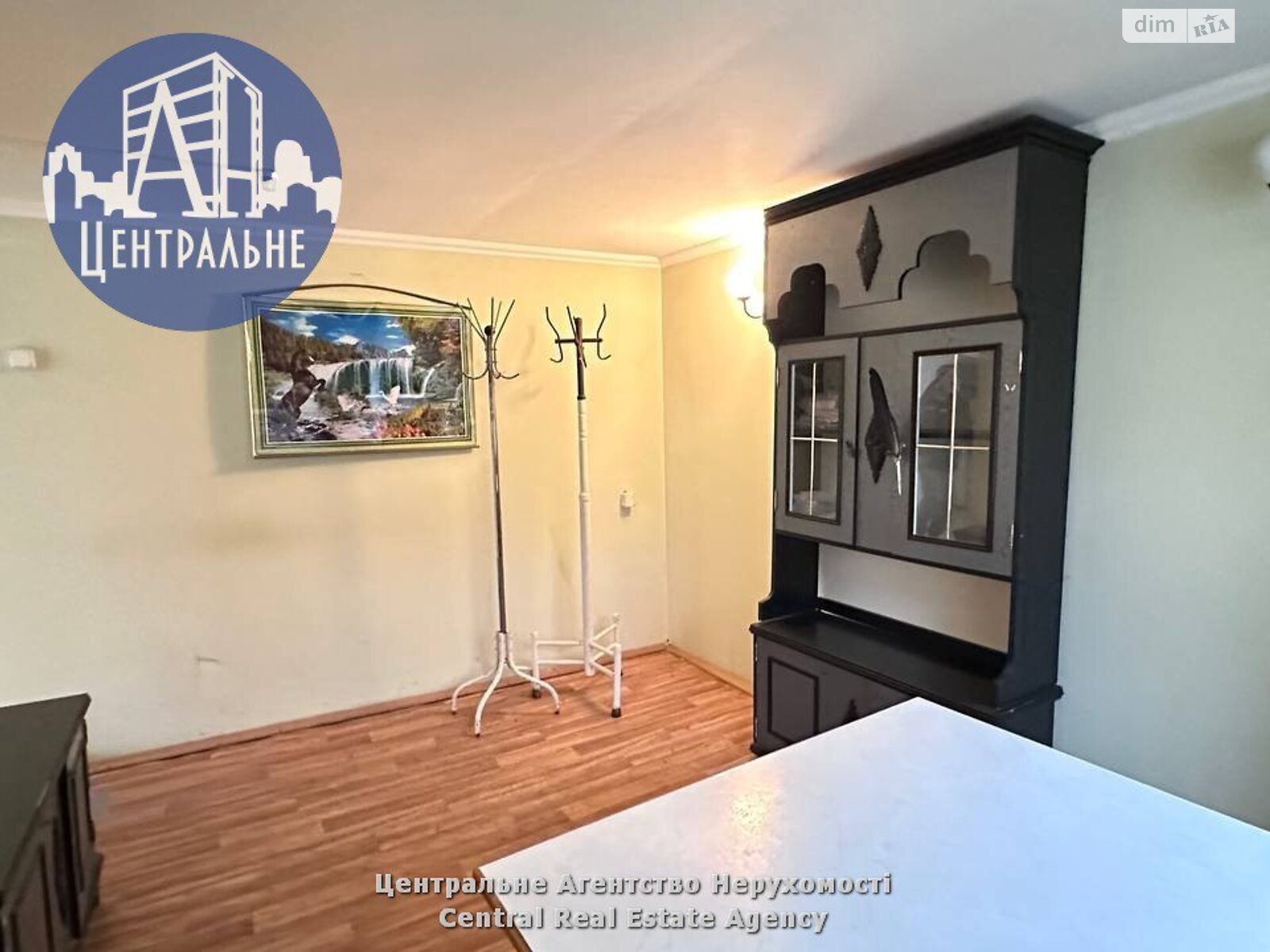 Комерційне приміщення в Чернівцях, Вільшини Остапа 4-й провулок 21, ціна продажу: 35 000 доларів за об’єкт фото 1 Комерційне приміщення в Чернівцях, Вільшини Остапа 4-й провулок 21, ціна продажу: 35 000 доларів за об’єкт фото 1