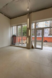 Комерційне приміщення в Лиманці, масив 10, ціна продажу: 1 600 000 доларів за об’єкт фото 2