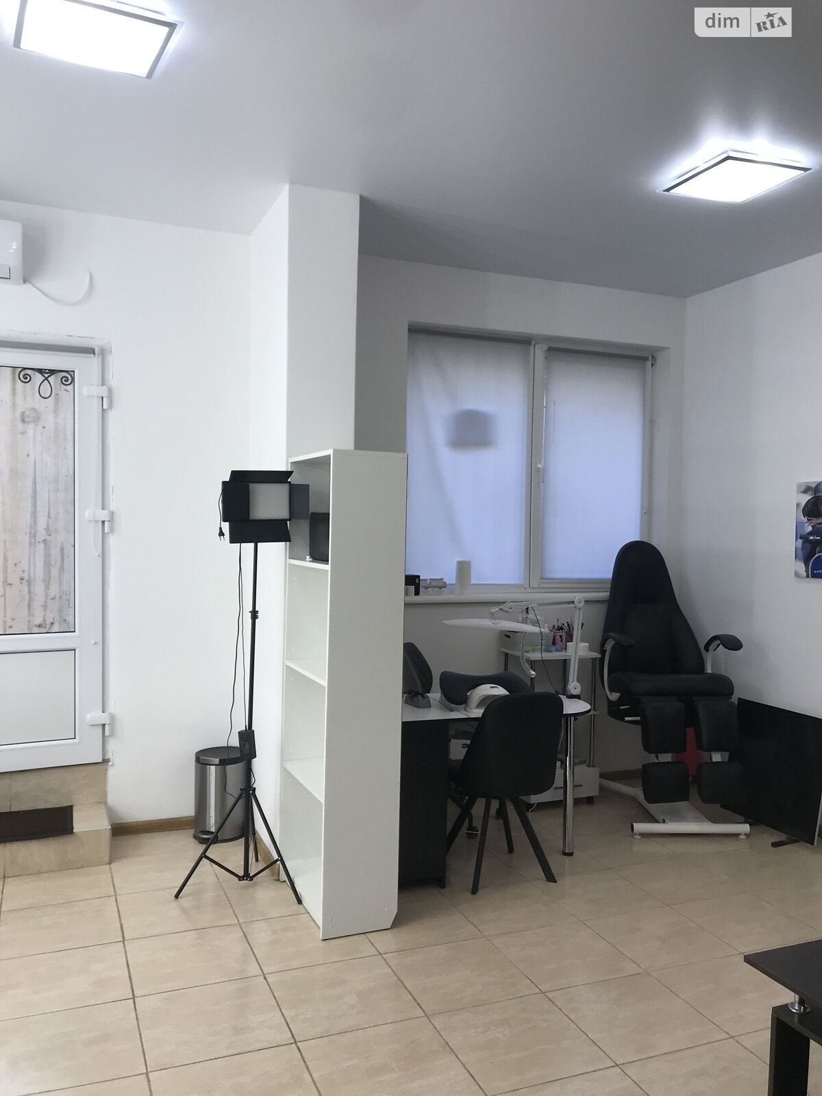 Комерційне приміщення в Лиманці, Райдужний масив, ціна продажу: 28 000 доларів за об’єкт фото 1 Комерційне приміщення в Лиманці, Райдужний масив, ціна продажу: 28 000 доларів за об’єкт фото 1