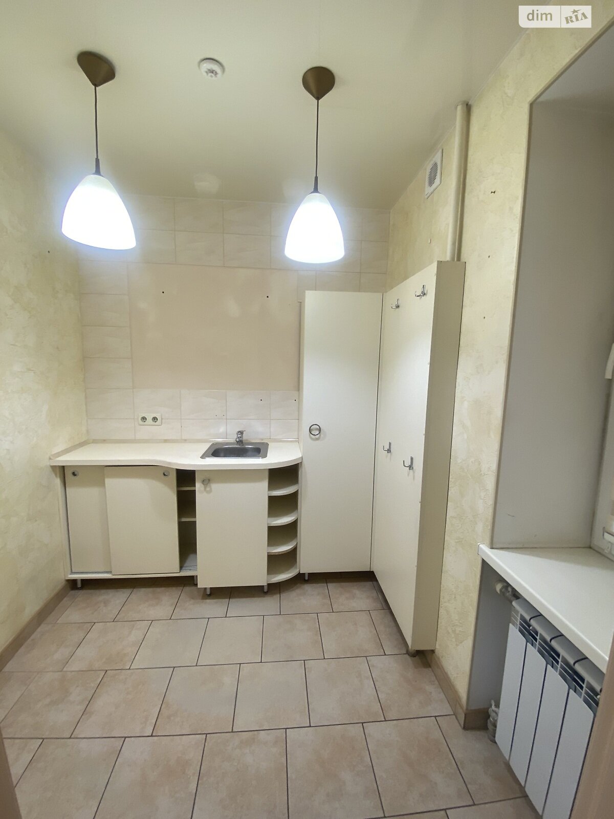 Коммерческое помещение в Луцке, продажа по Молодежи проспект 15, район 33 микрорайон, цена: 63 940 долларов за объект фото 1