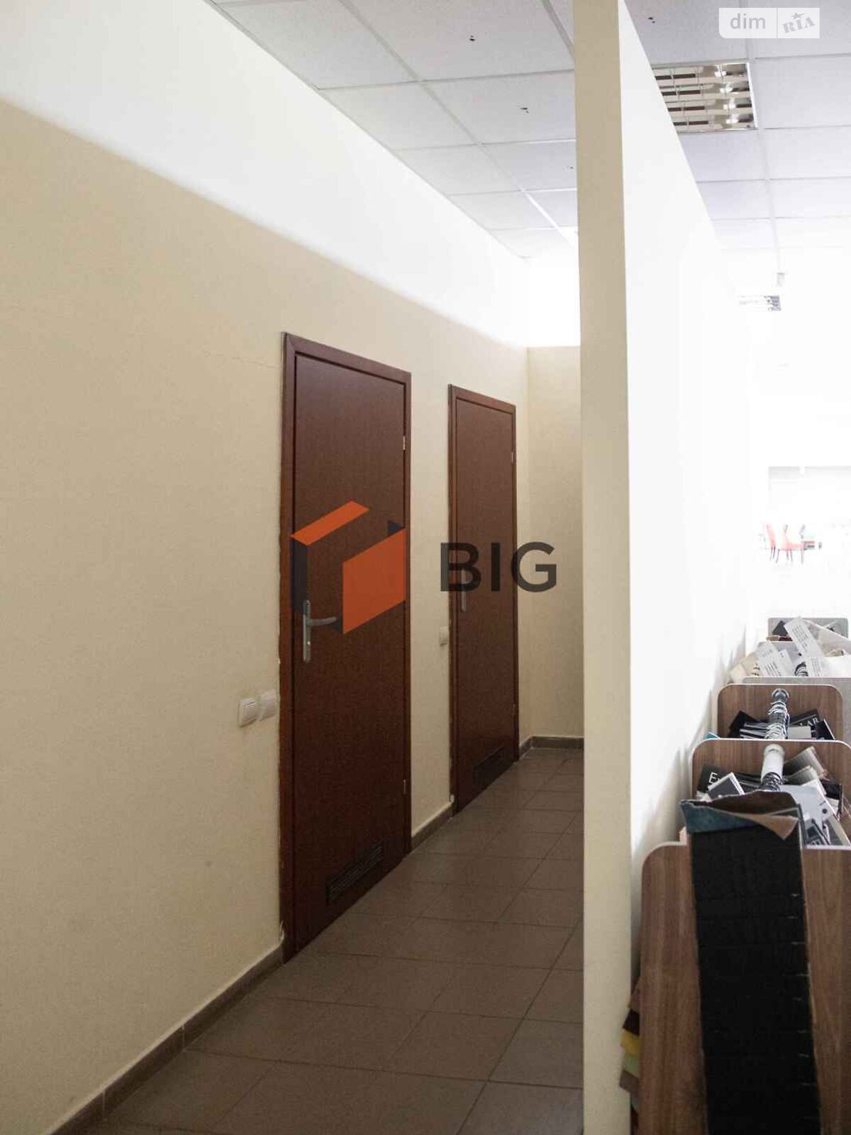 Коммерческое помещение в Луцке, продажа по Домни Гордіюк 1, район 40 микрорайон, цена: 213 200 долларов за объект фото 1 Коммерческое помещение в Луцке, продажа по Домни Гордіюк 1, район 40 микрорайон, цена: 213 200 долларов за объект фото 1