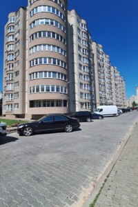 Комерційне приміщення в Луцьку, продаж по Липинського вулиця 4, район 55 мікрорайон, ціна: 210 000 доларів за об’єкт фото 2