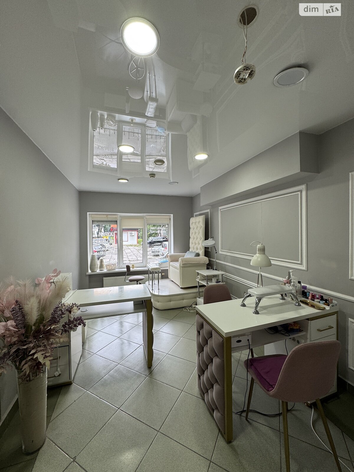 Комерційне приміщення в Луцьку, продаж по Грушевського Президента проспект 3, район Центр, ціна: 185 000 доларів за об’єкт фото 1