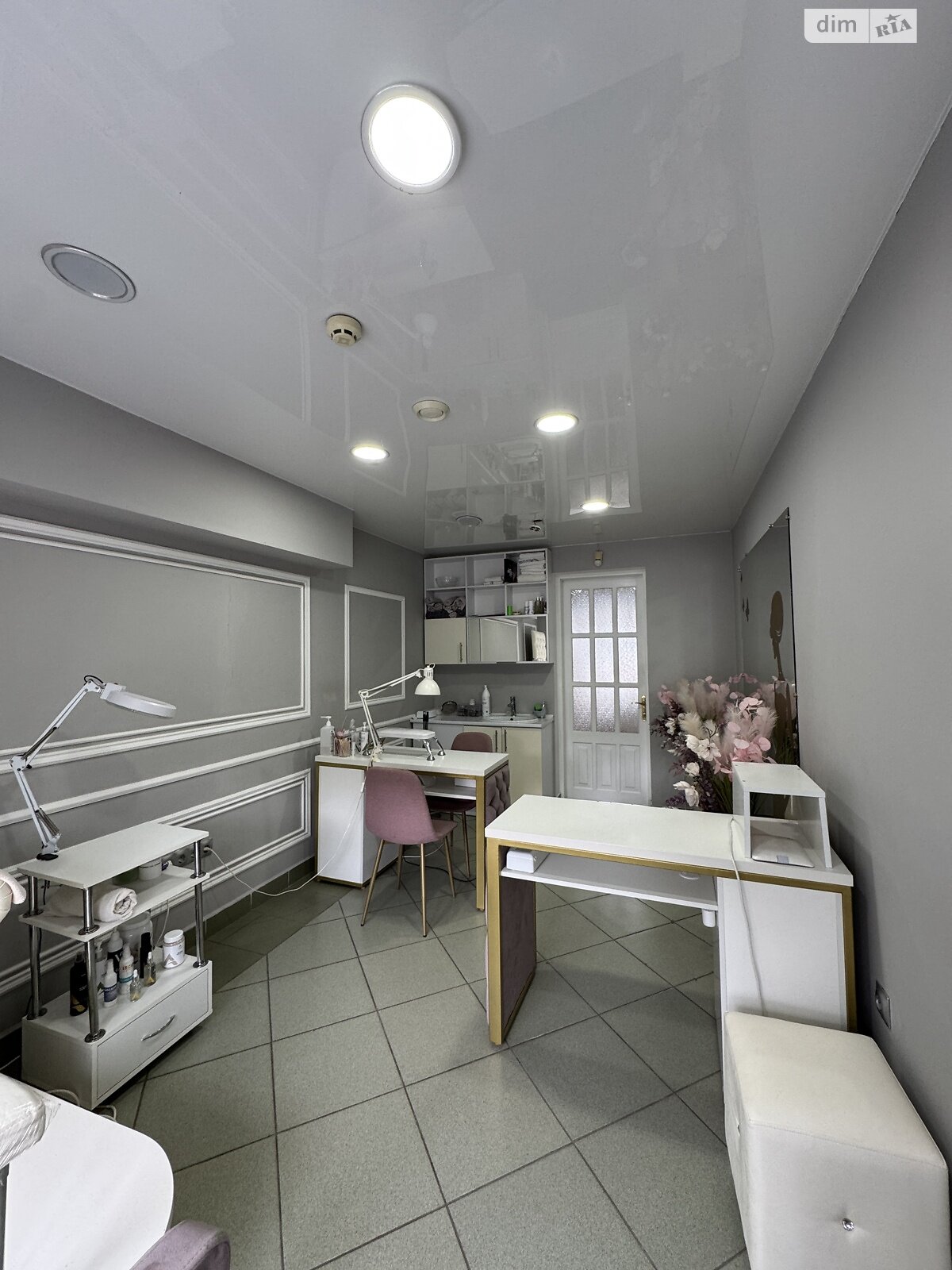 Комерційне приміщення в Луцьку, продаж по Грушевського Президента проспект 3, район Центр, ціна: 185 000 доларів за об’єкт фото 1