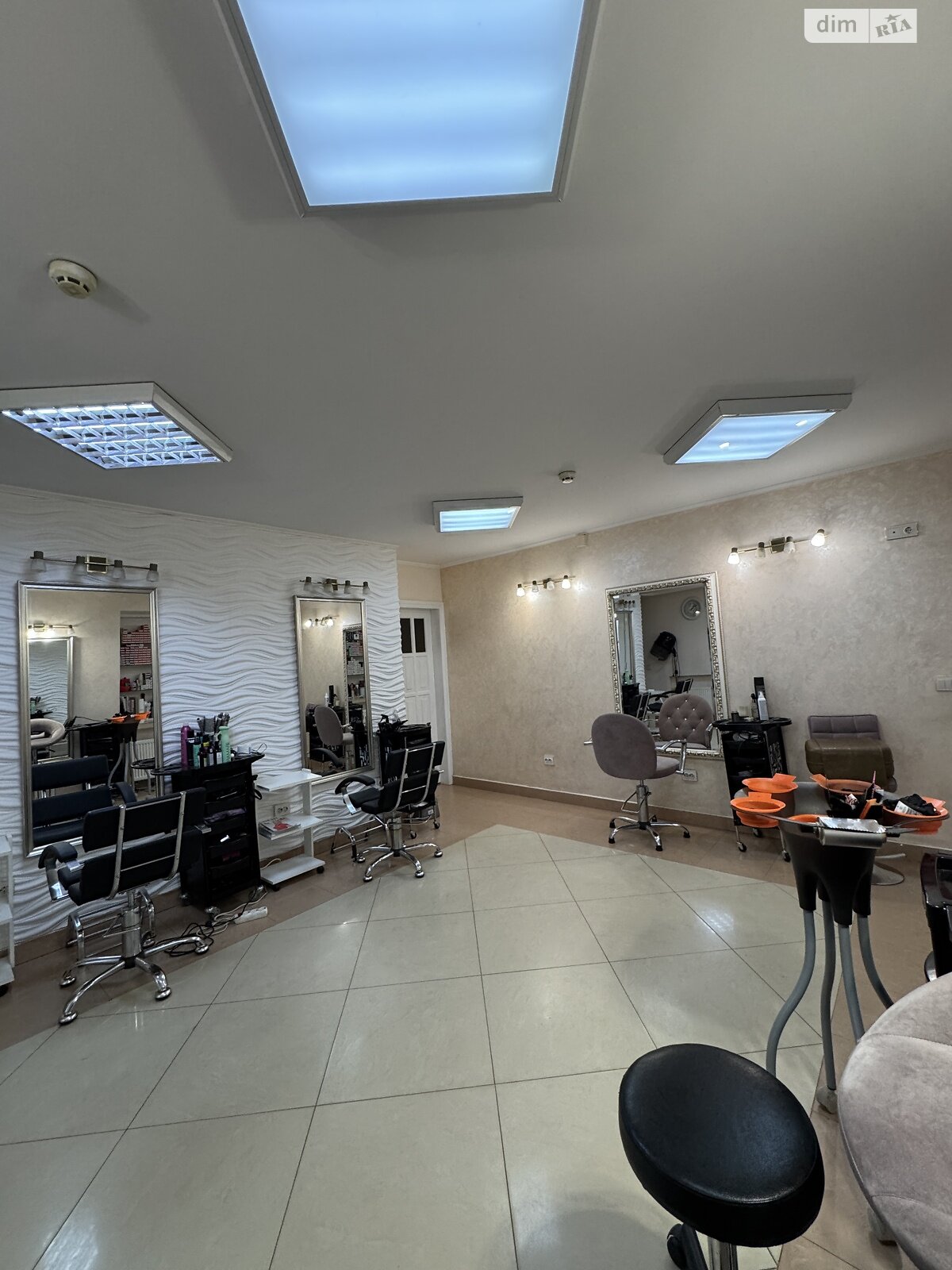 Комерційне приміщення в Луцьку, продаж по Грушевського Президента проспект 3, район Центр, ціна: 185 000 доларів за об’єкт фото 1