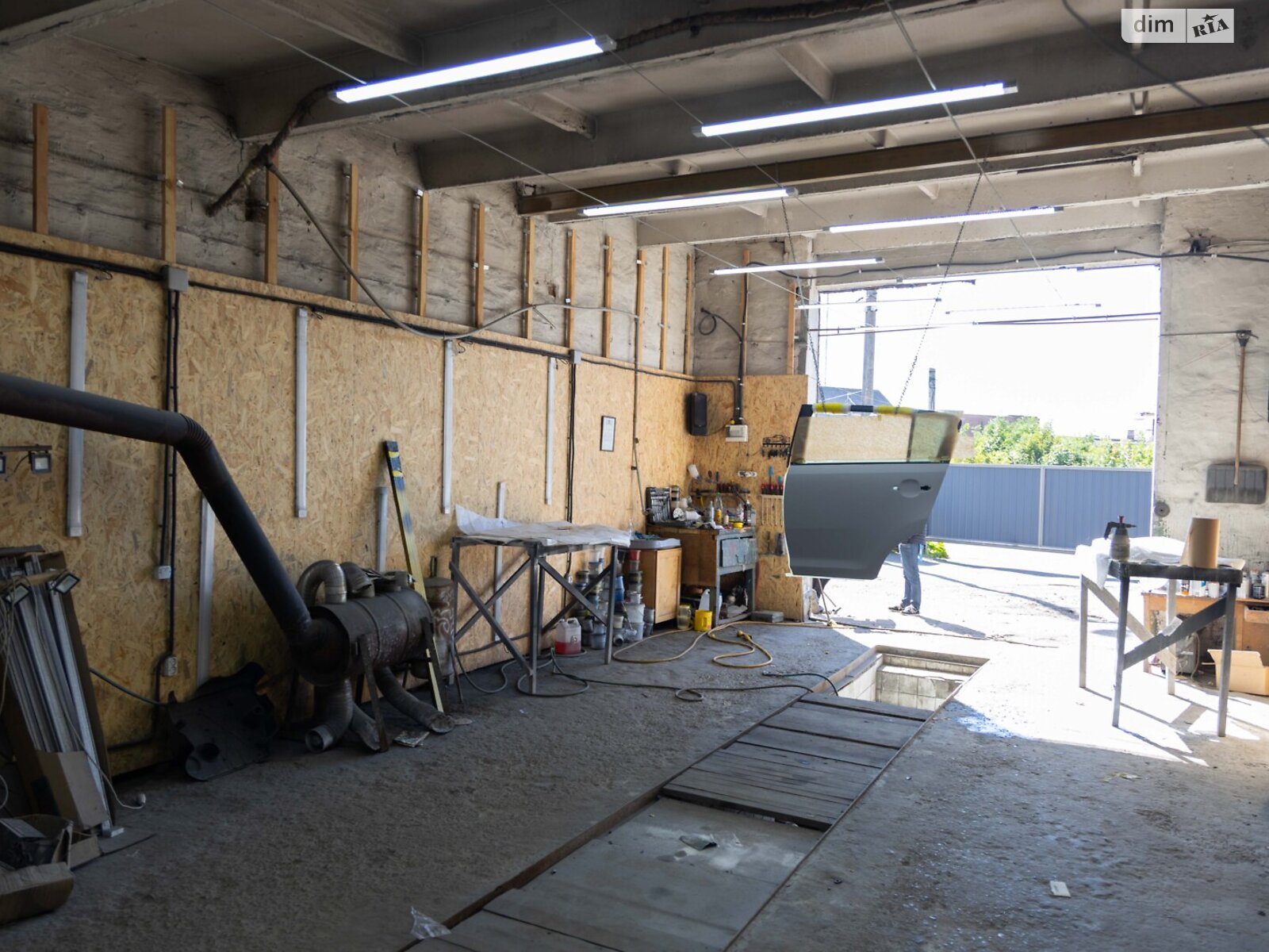 Коммерческое помещение в Луцке, продажа по Серой дивизии (Островского) улица, район Центр, цена: 899 399 долларов за объект фото 1 Коммерческое помещение в Луцке, продажа по Серой дивизии (Островского) улица, район Центр, цена: 899 399 долларов за объект фото 1