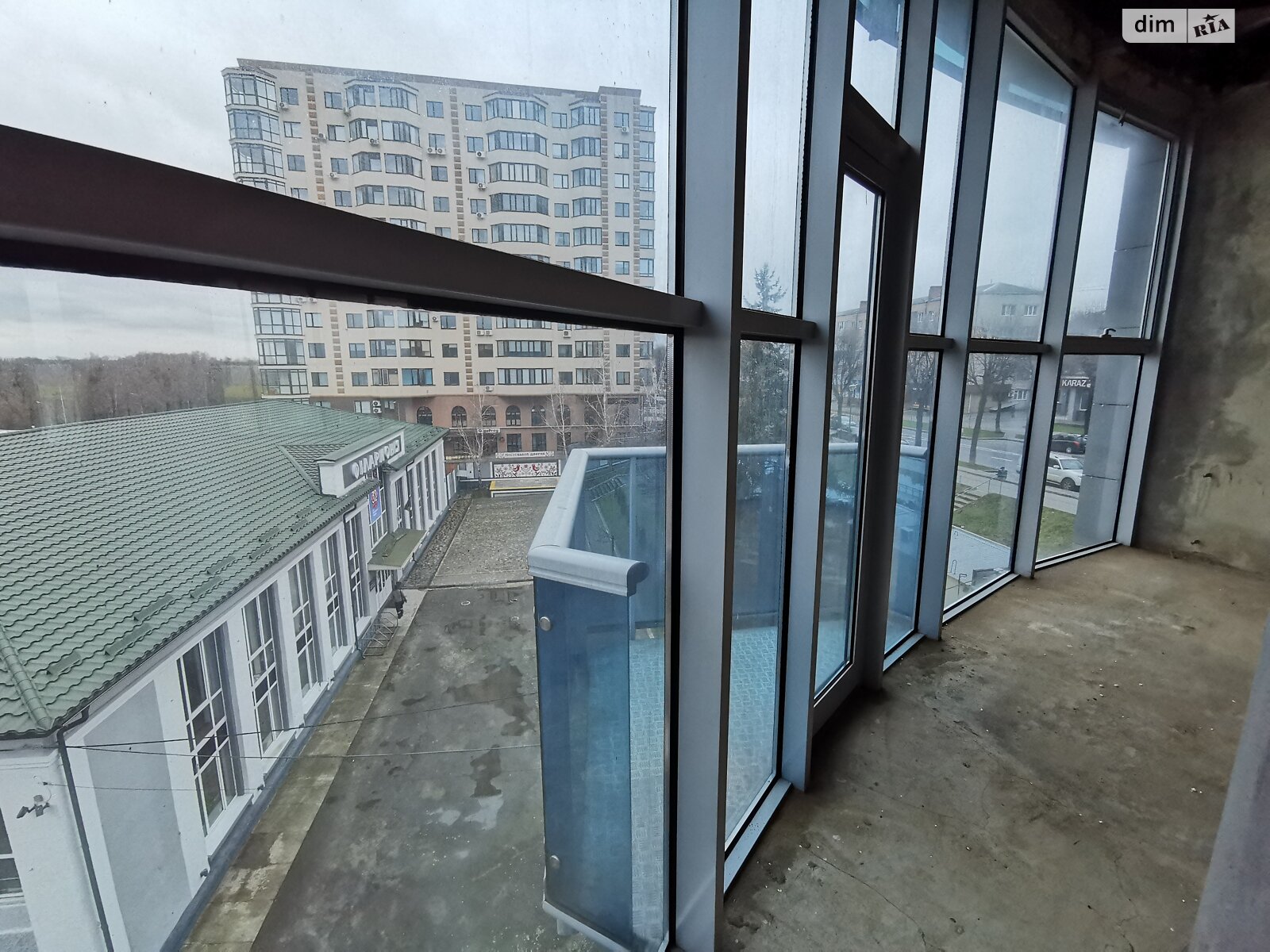 Коммерческое помещение в Луцке, Воли проспект 48, цена: продажи 1 800 000 долларов за объект фото 1 Коммерческое помещение в Луцке, Воли проспект 48, цена продажи: 1 800 000 долларов за объект фото 1