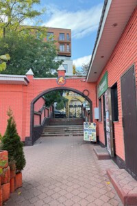 Коммерческое помещение в Львове, Базарная улица 11, цена: продажи 70 000 долларов за объект фото 2 Коммерческое помещение в Львове, Базарная улица 11, цена продажи: 70 000 долларов за объект фото 2