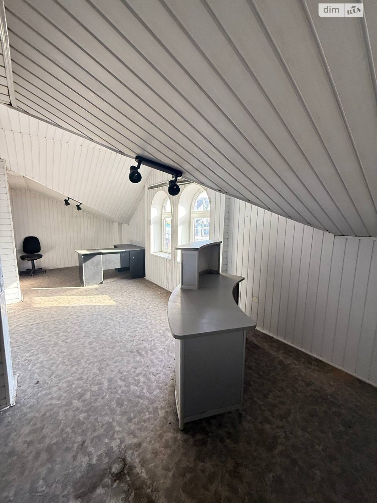 Коммерческое помещение в Львове, Базарная улица 11, цена: продажи 70 000 долларов за объект фото 1 Коммерческое помещение в Львове, Базарная улица 11, цена продажи: 70 000 долларов за объект фото 1