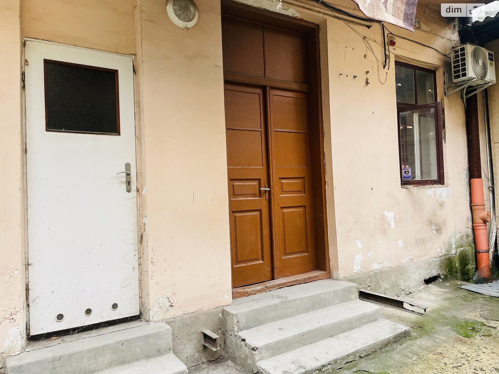 Комерційне приміщення в Львові, продаж по Тобілевича вулиця, район Франківський, ціна: 38 000 доларів за об’єкт фото 1 Комерційне приміщення в Львові, продаж по Тобілевича вулиця, район Франківський, ціна: 38 000 доларів за об’єкт фото 1