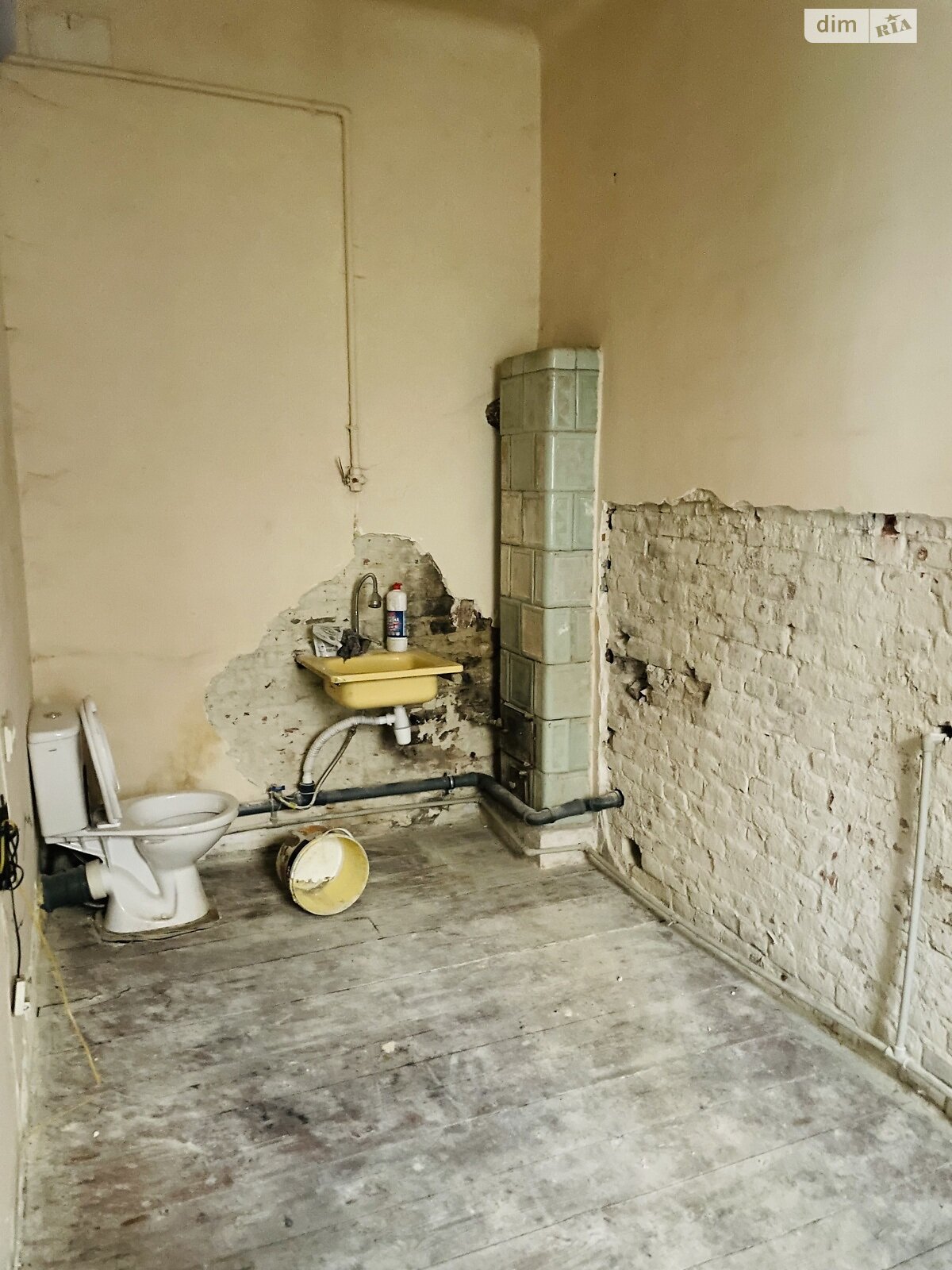 Комерційне приміщення в Львові, продаж по Тобілевича вулиця, район Франківський, ціна: 38 000 доларів за об’єкт фото 1 Комерційне приміщення в Львові, продаж по Тобілевича вулиця, район Франківський, ціна: 38 000 доларів за об’єкт фото 1