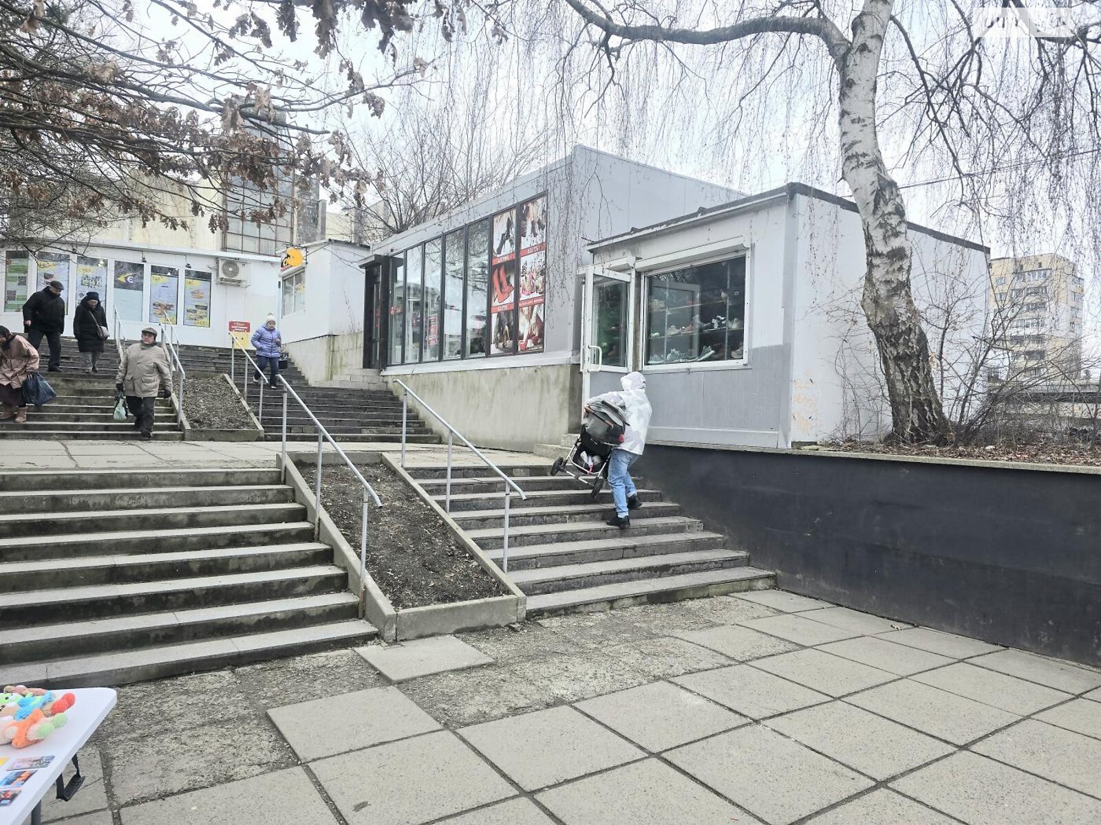 Коммерческое помещение в Львове, продажа по Владимира Великого улица, район Франковский, цена: 13 500 долларов за объект фото 1 Коммерческое помещение в Львове, продажа по Владимира Великого улица, район Франковский, цена: 13 500 долларов за объект фото 1