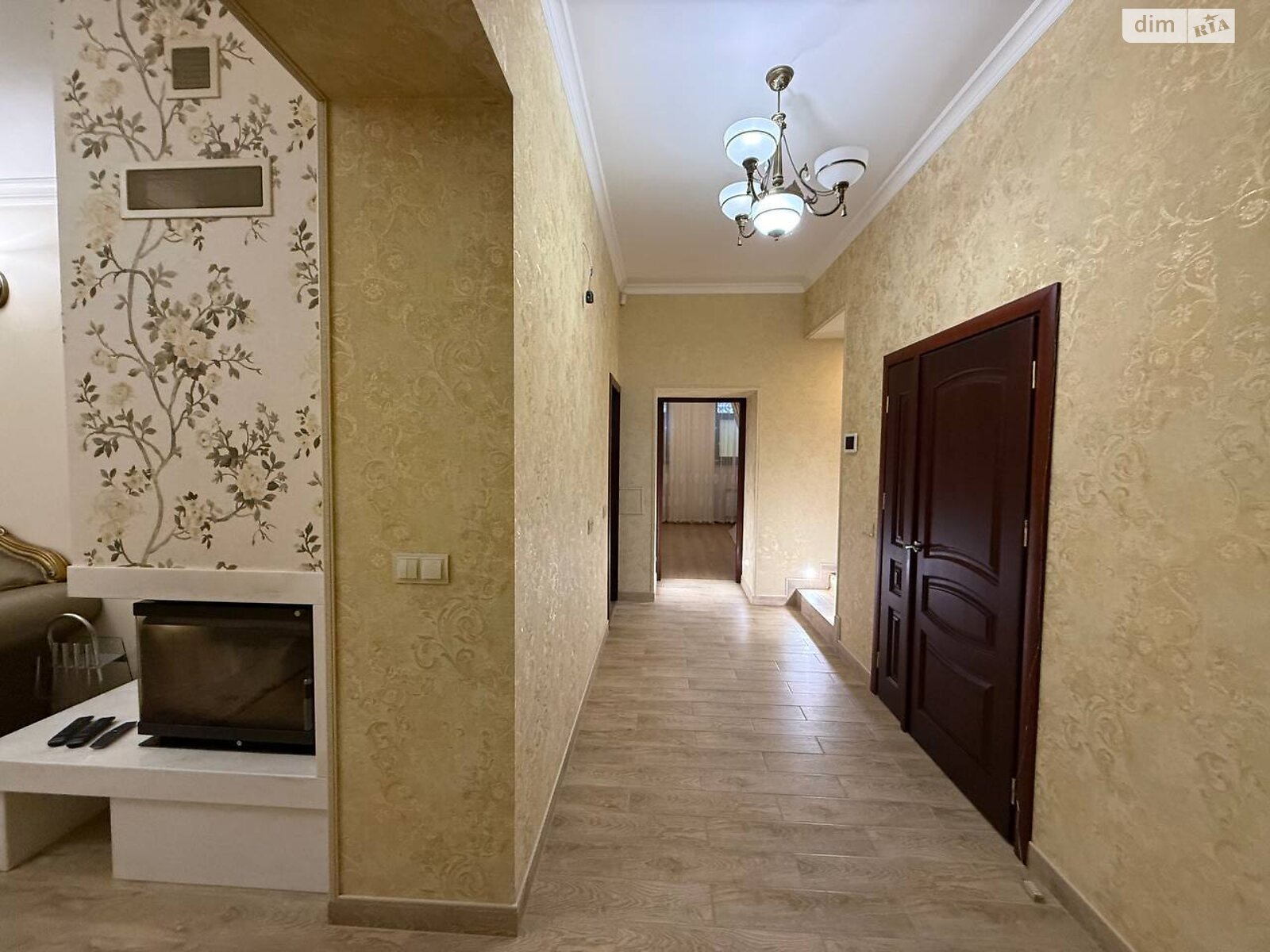 Комерційне приміщення в Львові, продаж по Архипенка Олександра вулиця 6, район Галицький, ціна: 176 000 доларів за об’єкт фото 1