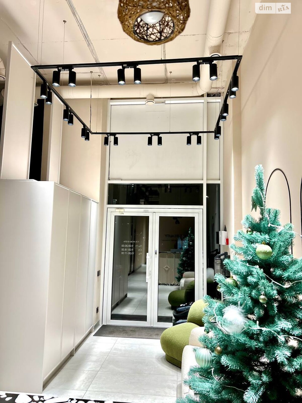 Коммерческое помещение в Львове, продажа по Черновола Вячеслава проспект 16Г, район Галицкий, цена: 199 000 долларов за объект фото 1