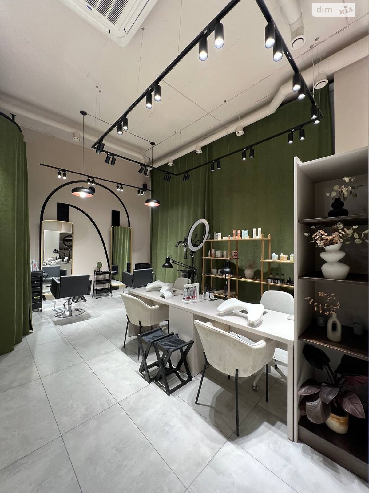 Коммерческое помещение в Львове, продажа по Черновола Вячеслава проспект 16Г, район Галицкий, цена: 199 000 долларов за объект фото 1