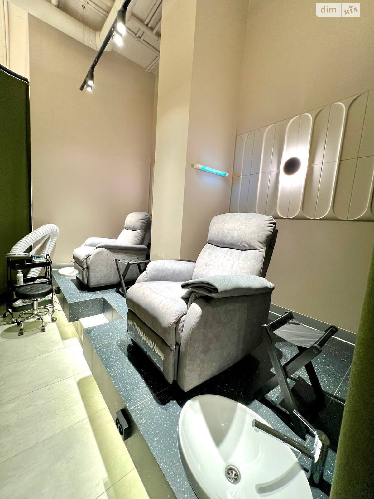 Коммерческое помещение в Львове, продажа по Черновола Вячеслава проспект 16Г, район Галицкий, цена: 199 000 долларов за объект фото 1