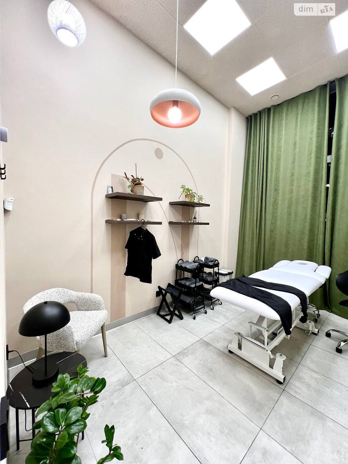 Коммерческое помещение в Львове, продажа по Черновола Вячеслава проспект 16Г, район Галицкий, цена: 199 000 долларов за объект фото 1