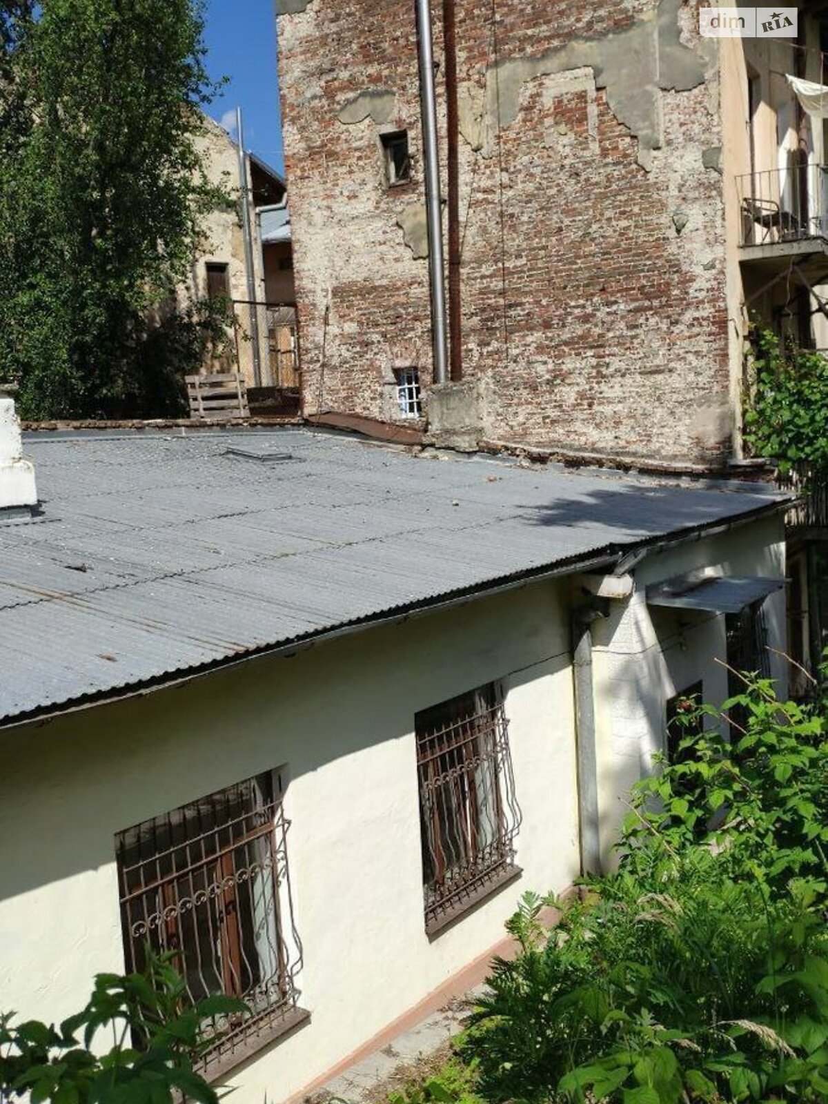 Комерційне приміщення в Львові, продаж по Франка Івана вулиця 40, район Галицький, ціна: 150 000 доларів за об’єкт фото 1 Комерційне приміщення в Львові, продаж по Франка Івана вулиця 40, район Галицький, ціна: 150 000 доларів за об’єкт фото 1