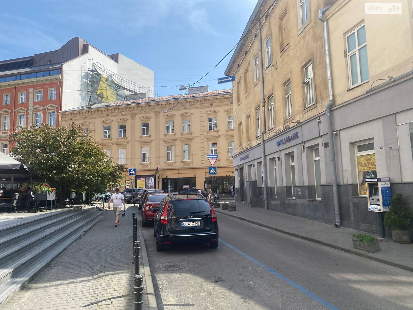 Комерційне приміщення в Львові, продаж по Гнатюка Академіка вулиця, район Галицький, ціна: 238 000 доларів за об’єкт фото 1 Комерційне приміщення в Львові, продаж по Гнатюка Академіка вулиця, район Галицький, ціна: 238 000 доларів за об’єкт фото 1