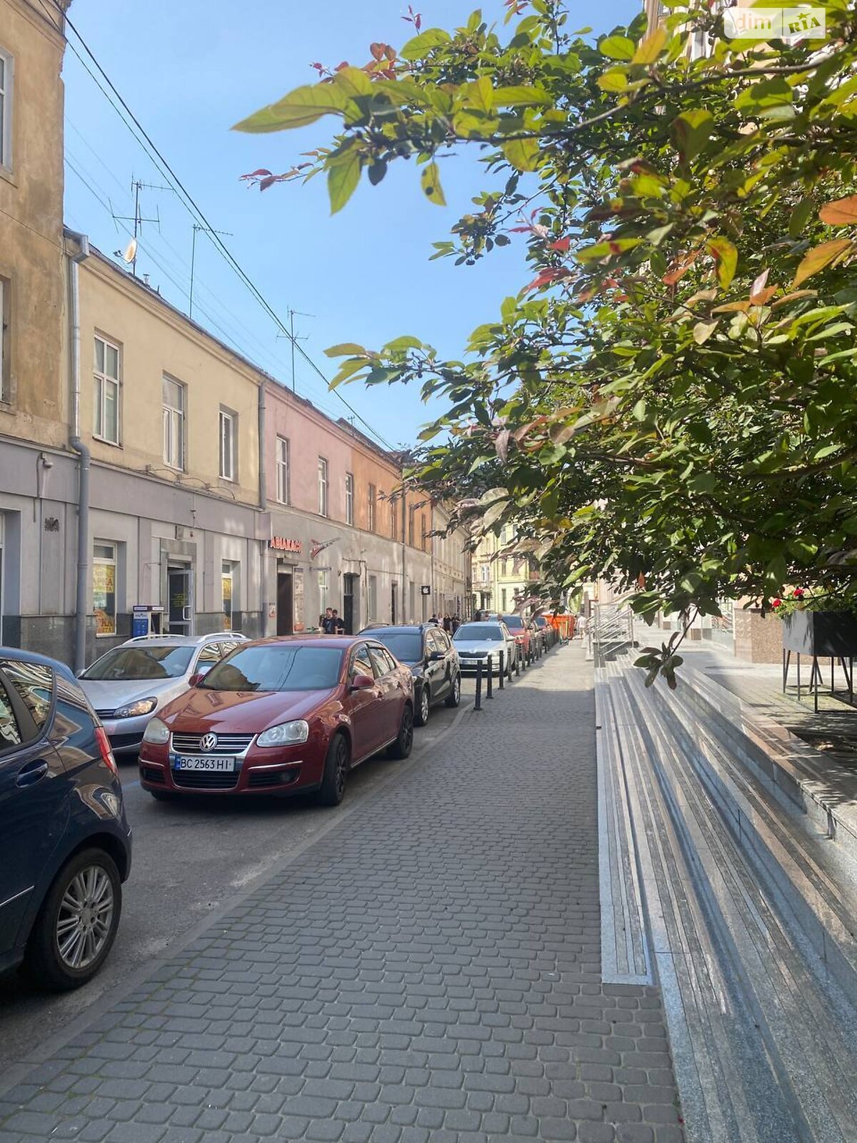 Комерційне приміщення в Львові, продаж по Гнатюка Академіка вулиця, район Галицький, ціна: 238 000 доларів за об’єкт фото 1 Комерційне приміщення в Львові, продаж по Гнатюка Академіка вулиця, район Галицький, ціна: 238 000 доларів за об’єкт фото 1