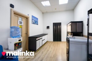 Коммерческое помещение в Львове, продажа по Вербицкого Михаила улица 8, район Галицкий, цена: 132 000 долларов за объект фото 2