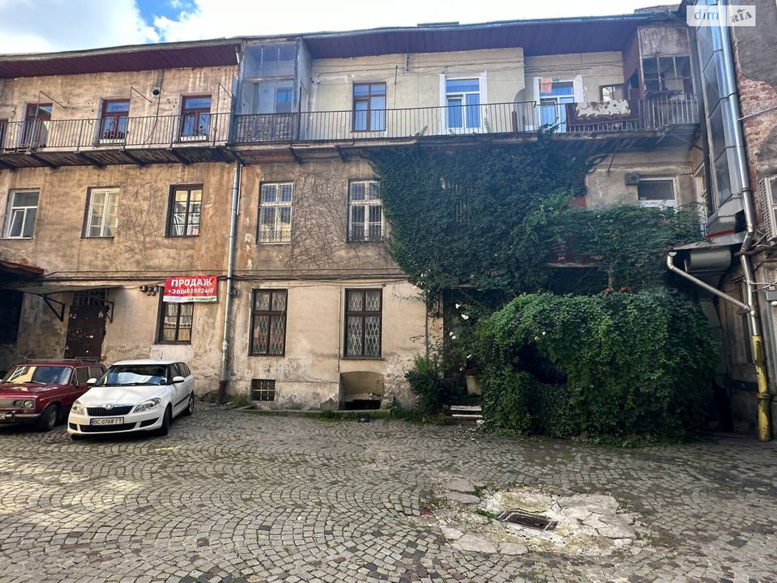 Коммерческое помещение в Львове, продажа по Винниченко Владимира улица 12, район Галицкий, цена: 413 500 долларов за объект фото 1 Коммерческое помещение в Львове, продажа по Винниченко Владимира улица 12, район Галицкий, цена: 413 500 долларов за объект фото 1