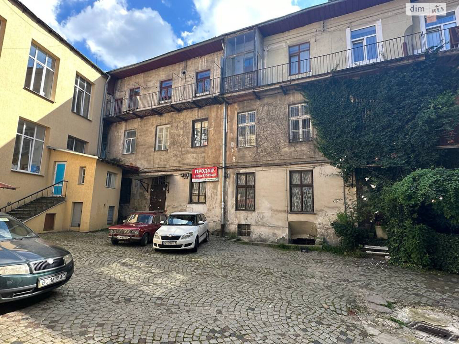 Коммерческое помещение в Львове, продажа по Винниченко Владимира улица 12, район Галицкий, цена: 413 500 долларов за объект фото 1 Коммерческое помещение в Львове, продажа по Винниченко Владимира улица 12, район Галицкий, цена: 413 500 долларов за объект фото 1
