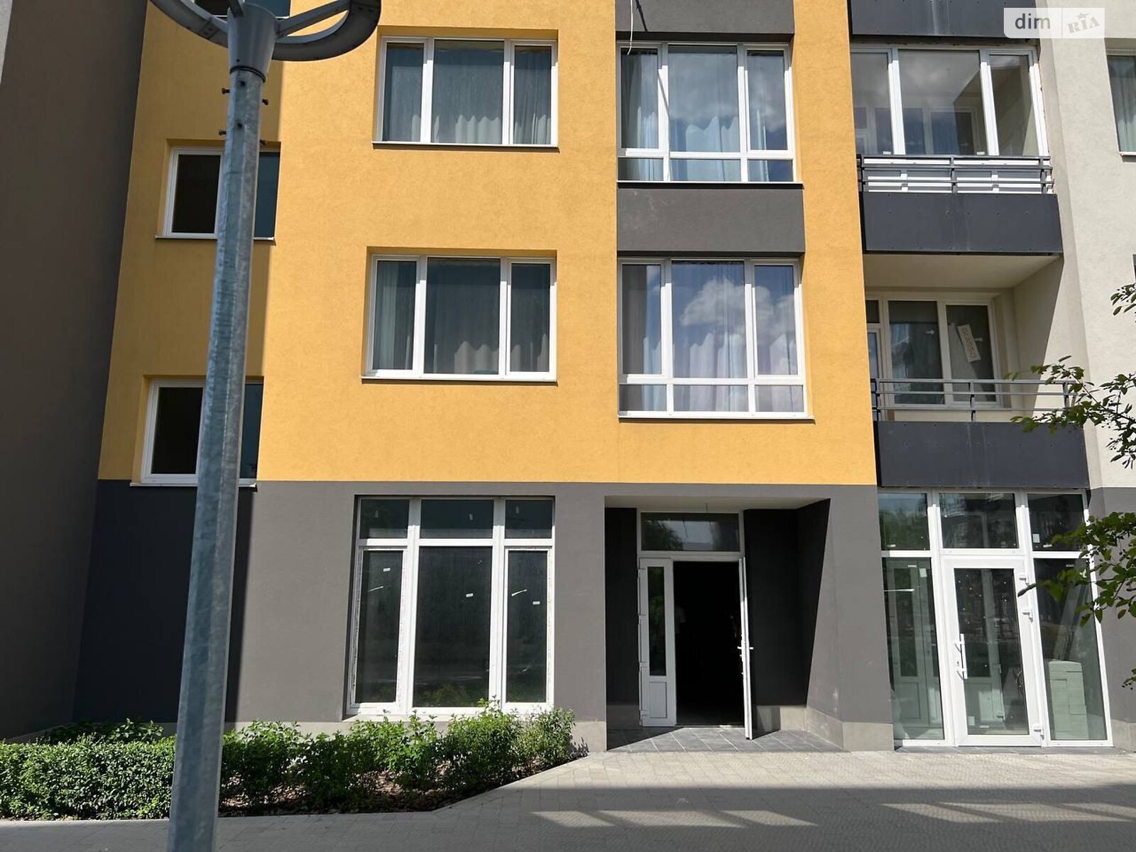 Коммерческое помещение в Львове, продажа по Под Голоском улица, район Голоско, цена: 76 003 долларов за объект фото 1 Коммерческое помещение в Львове, продажа по Под Голоском улица, район Голоско, цена: 76 003 долларов за объект фото 1