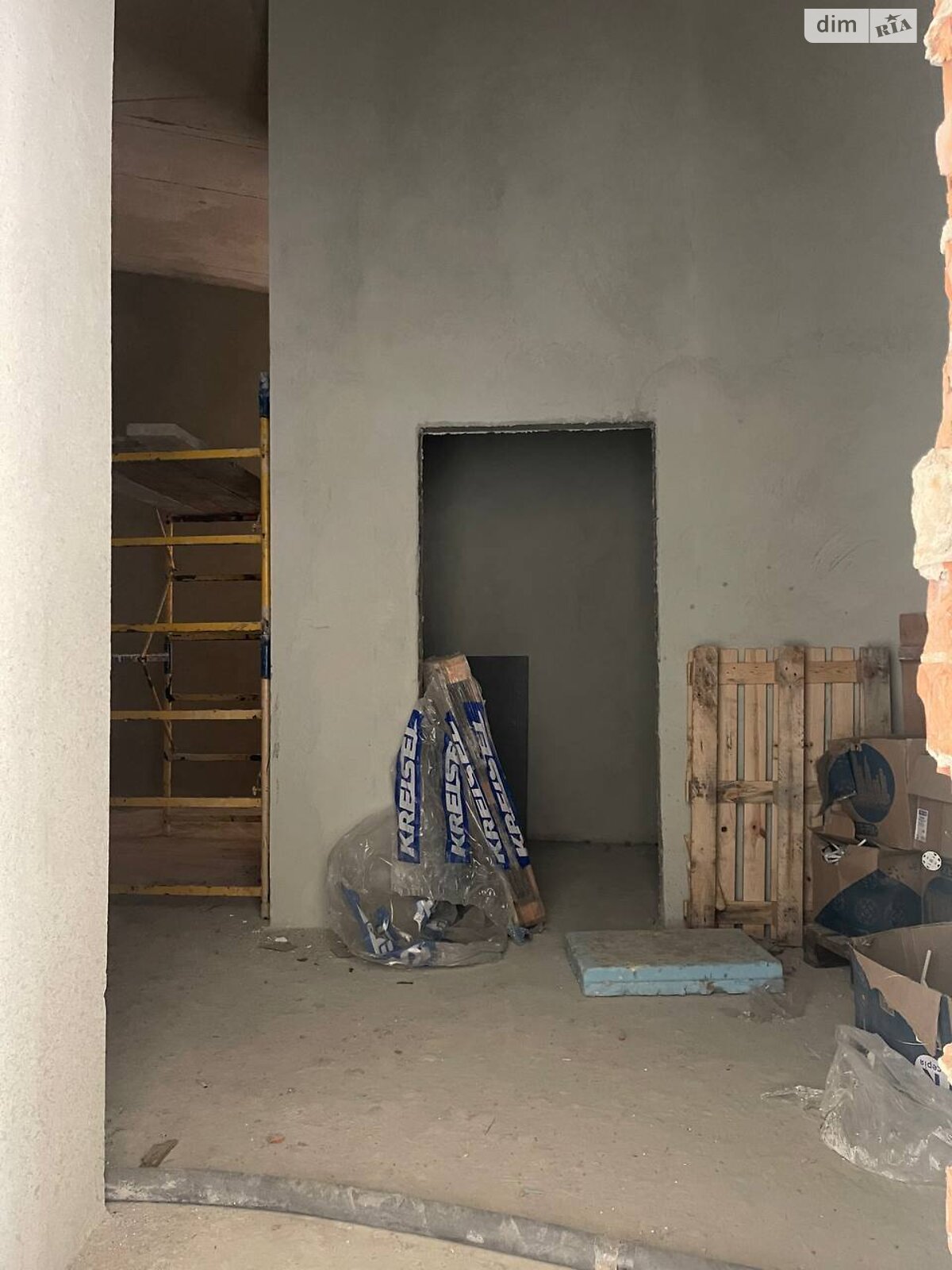 Коммерческое помещение в Львове, продажа по Клепаровская улица 15, район Клепаров, цена: 162 000 долларов за объект фото 1 Коммерческое помещение в Львове, продажа по Клепаровская улица 15, район Клепаров, цена: 162 000 долларов за объект фото 1