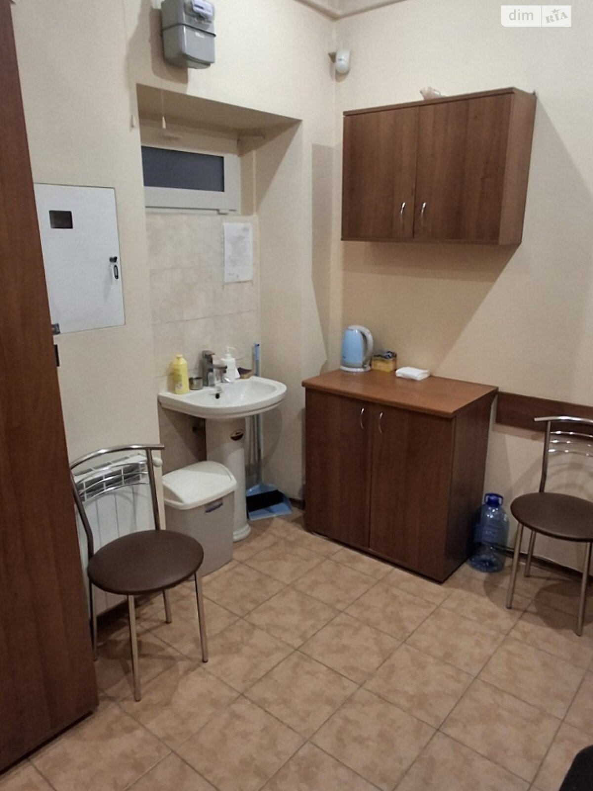 Коммерческое помещение в Львове, продажа по Костя Левицкого улица, район Лычаков, цена: 85 500 долларов за объект фото 1 Коммерческое помещение в Львове, продажа по Костя Левицкого улица, район Лычаков, цена: 85 500 долларов за объект фото 1