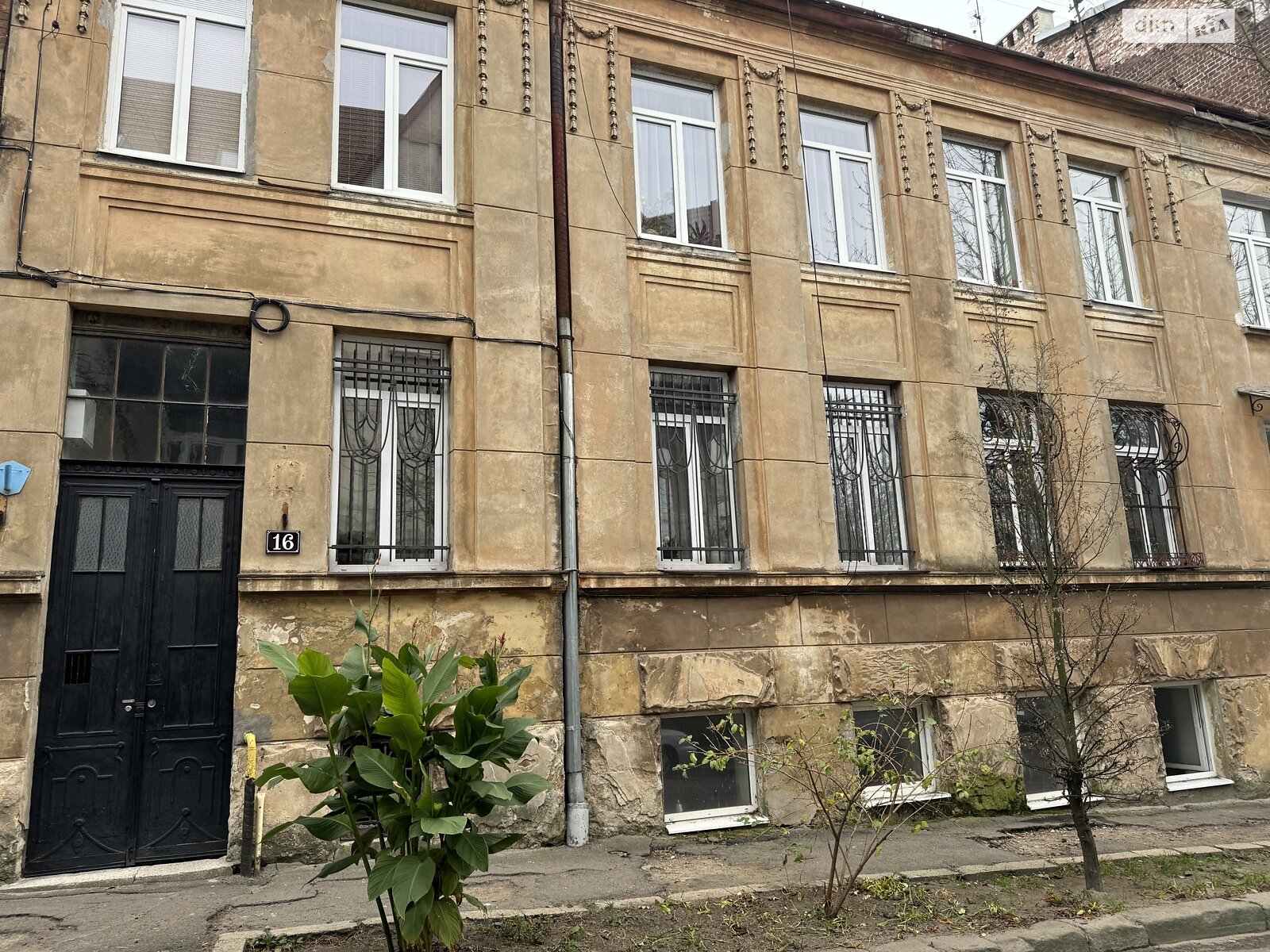 Комерційне приміщення в Львові, продаж по Вишенського вулиця 16, район Личаків, ціна: 21 500 доларів за об’єкт фото 1 Комерційне приміщення в Львові, продаж по Вишенського вулиця 16, район Личаків, ціна: 21 500 доларів за об’єкт фото 1
