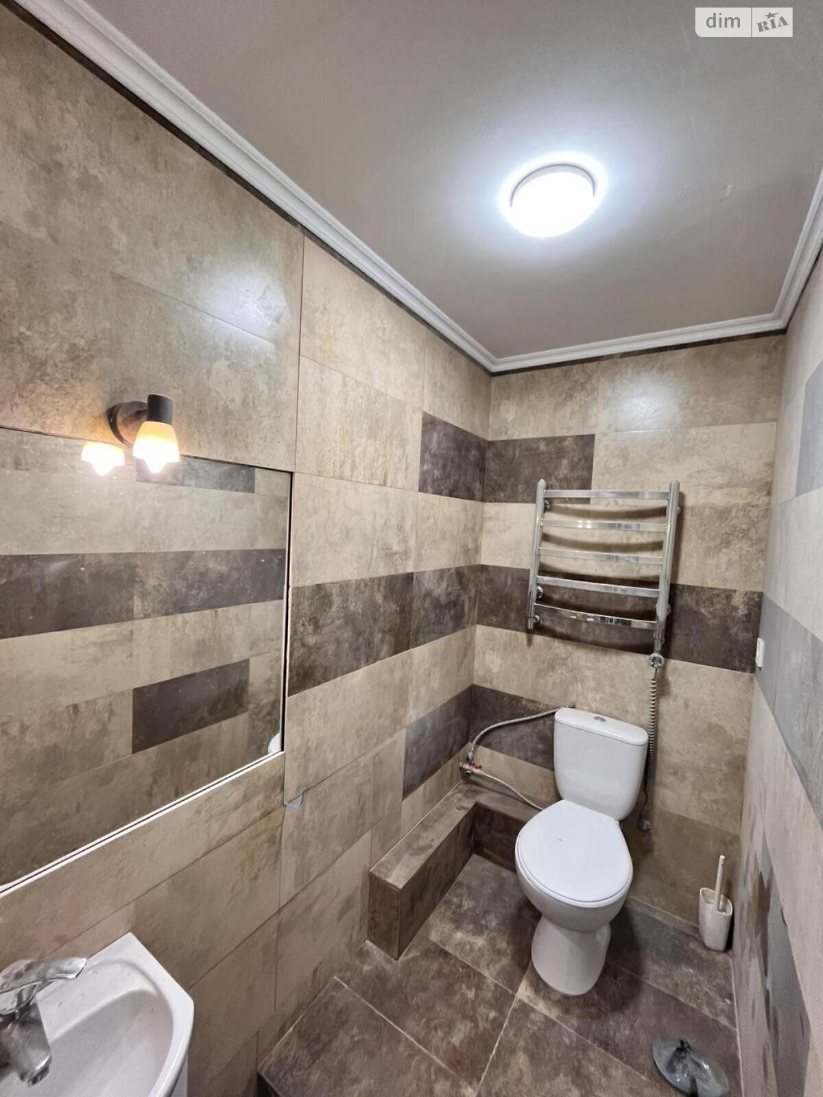 Коммерческое помещение в Львове, продажа по Королева улица 7, район Лычаковский, цена: 78 000 долларов за объект фото 1 Коммерческое помещение в Львове, продажа по Королева улица 7, район Лычаковский, цена: 78 000 долларов за объект фото 1