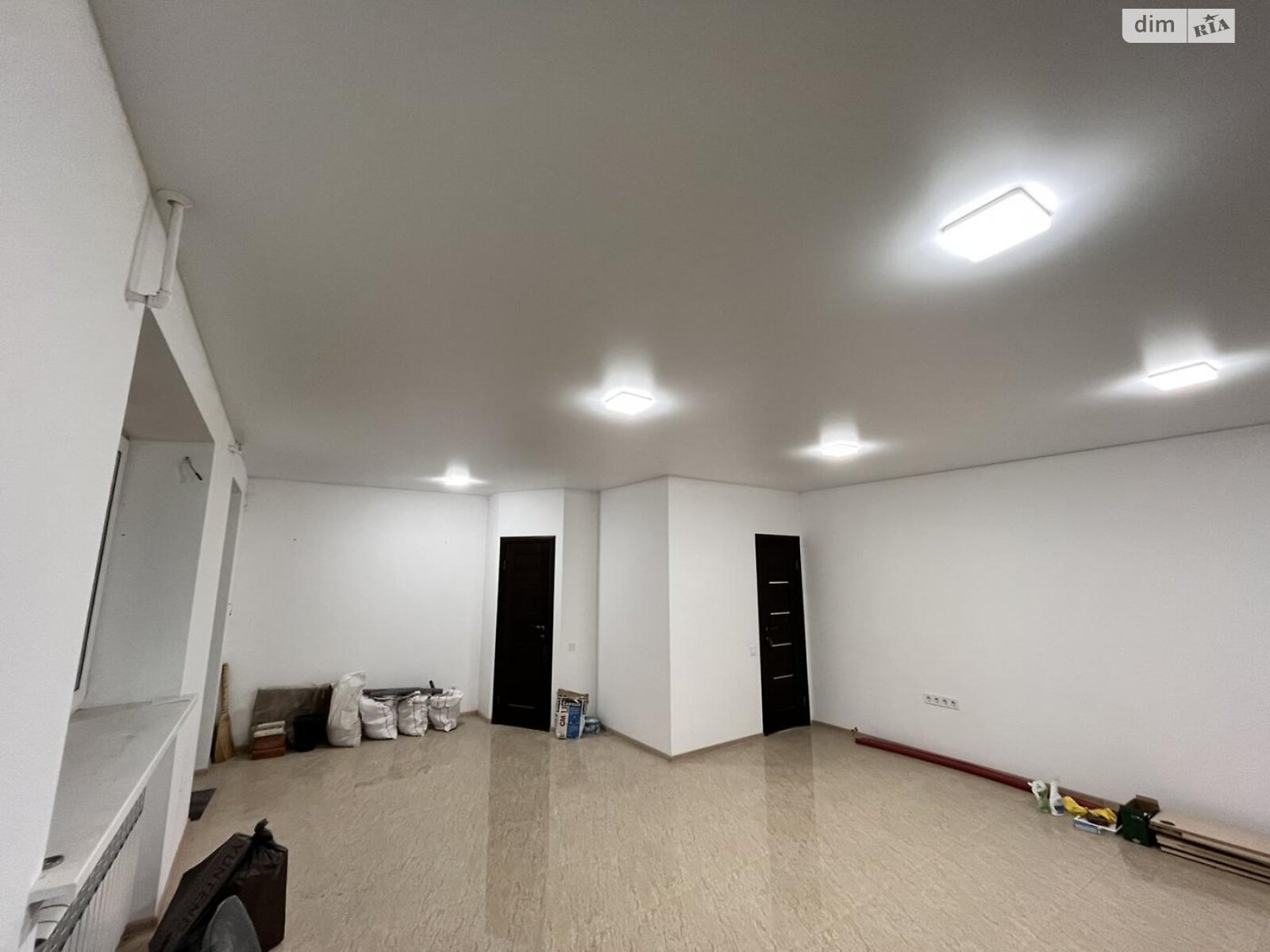 Коммерческое помещение в Львове, продажа по Королева улица 7, район Лычаковский, цена: 78 000 долларов за объект фото 1 Коммерческое помещение в Львове, продажа по Королева улица 7, район Лычаковский, цена: 78 000 долларов за объект фото 1