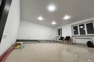 Коммерческое помещение в Львове, продажа по Королева улица 7, район Лычаковский, цена: 78 000 долларов за объект фото 2 Коммерческое помещение в Львове, продажа по Королева улица 7, район Лычаковский, цена: 78 000 долларов за объект фото 2