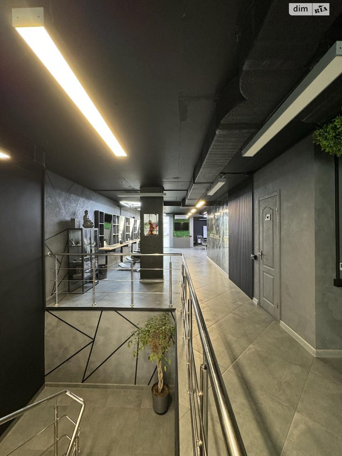 Комерційне приміщення в Львові, продаж по Героїв УПА вулиця 73В/5, район Новий Світ, ціна: 194 300 доларів за об’єкт фото 1 Комерційне приміщення в Львові, продаж по Героїв УПА вулиця 73В/5, район Новий Світ, ціна: 194 300 доларів за об’єкт фото 1