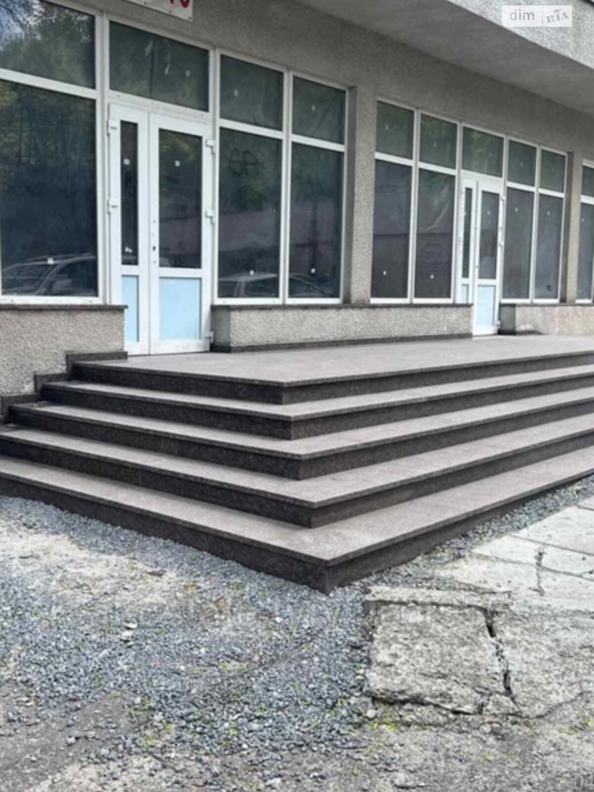 Комерційне приміщення в Львові, продаж по Ольжича вулиця, район Погулянка, ціна: 180 000 доларів за об’єкт фото 1 Комерційне приміщення в Львові, продаж по Ольжича вулиця, район Погулянка, ціна: 180 000 доларів за об’єкт фото 1