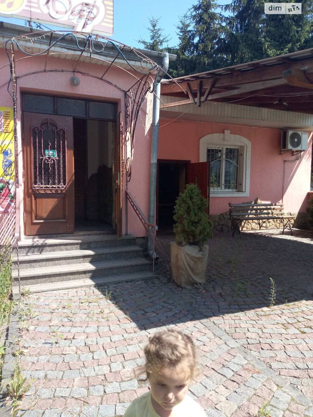 Коммерческое помещение в Львове, продажа по Шевченко Тараса улица 224А, район Рясное, цена: 250 000 долларов за объект фото 1 Коммерческое помещение в Львове, продажа по Шевченко Тараса улица 224А, район Рясное, цена: 250 000 долларов за объект фото 1