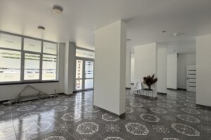 Комерційне приміщення в Львові, продаж по Антонича вулиця 11, район Санта Барбара, ціна: 190 000 доларів за об’єкт фото 2 Комерційне приміщення в Львові, продаж по Антонича вулиця 11, район Санта Барбара, ціна: 190 000 доларів за об’єкт фото 2