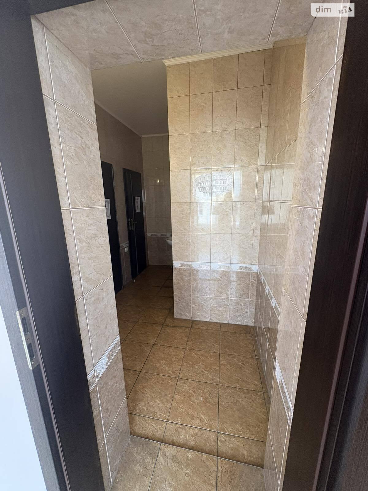 Коммерческое помещение в Львове, продажа по Чигиринская улица 42, район Шевченковский, цена: 792 долларов за объект фото 1 Коммерческое помещение в Львове, продажа по Чигиринская улица 42, район Шевченковский, цена: 792 долларов за объект фото 1