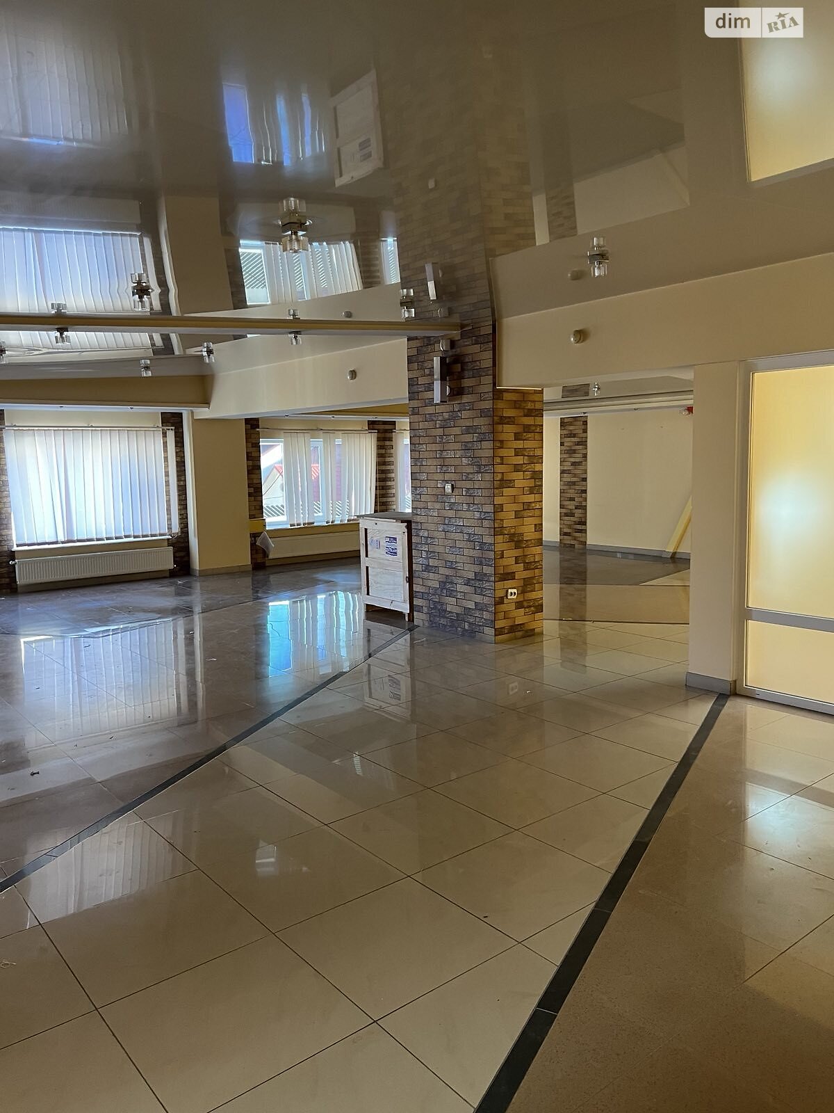 Коммерческое помещение в Львове, продажа по Чигиринская улица 42, район Шевченковский, цена: 792 долларов за объект фото 1 Коммерческое помещение в Львове, продажа по Чигиринская улица 42, район Шевченковский, цена: 792 долларов за объект фото 1